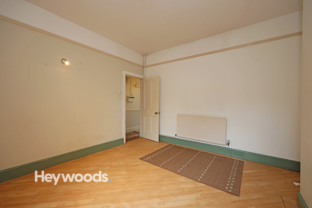 3 bed terraced house to rent in Well Street, Newcastle-under-Lyme  - Property Image 14