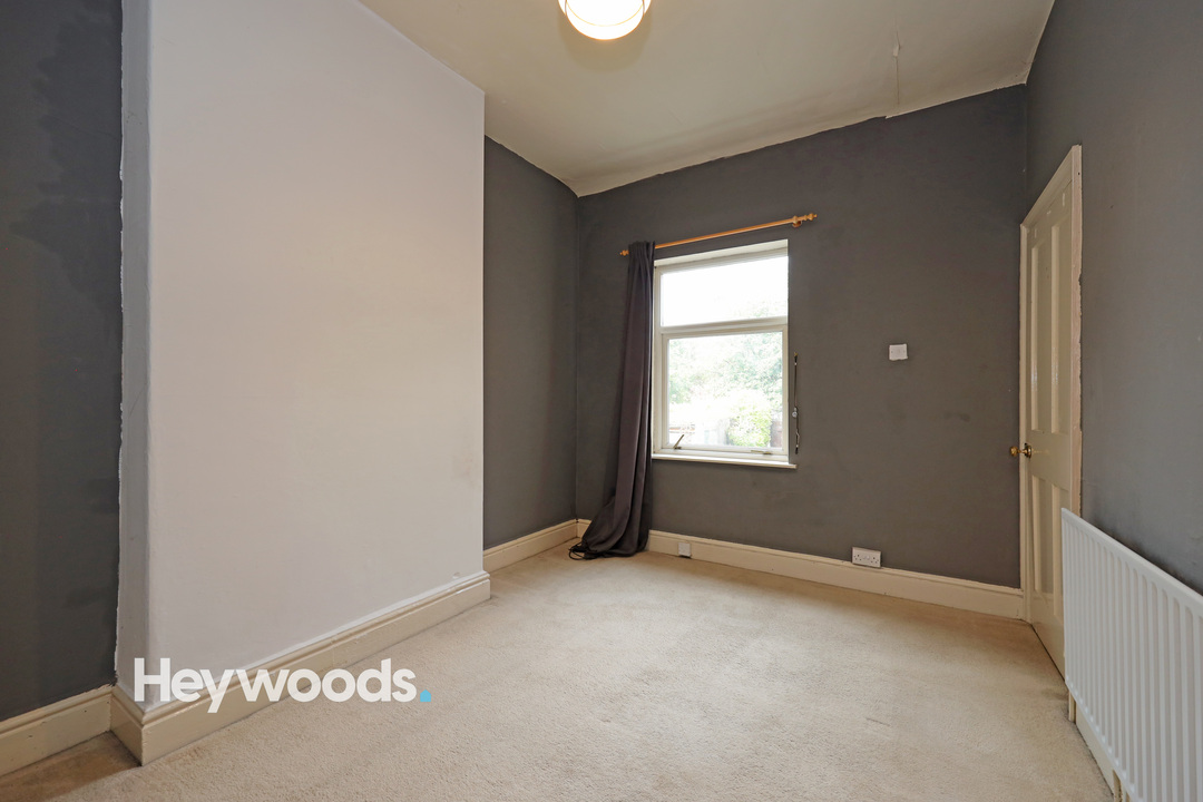 3 bed terraced house to rent in Well Street, Newcastle-under-Lyme  - Property Image 35