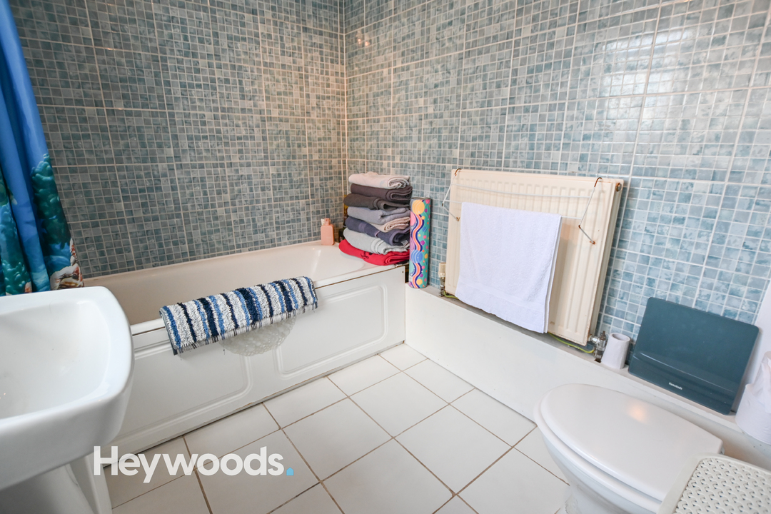 2 bed terraced house for sale in Oakhill, Stoke-on-Trent  - Property Image 10