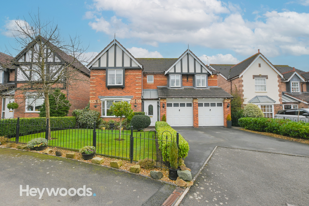 5 bed detached house for sale in Bluebell Drive, Newcastle under Lyme  - Property Image 1