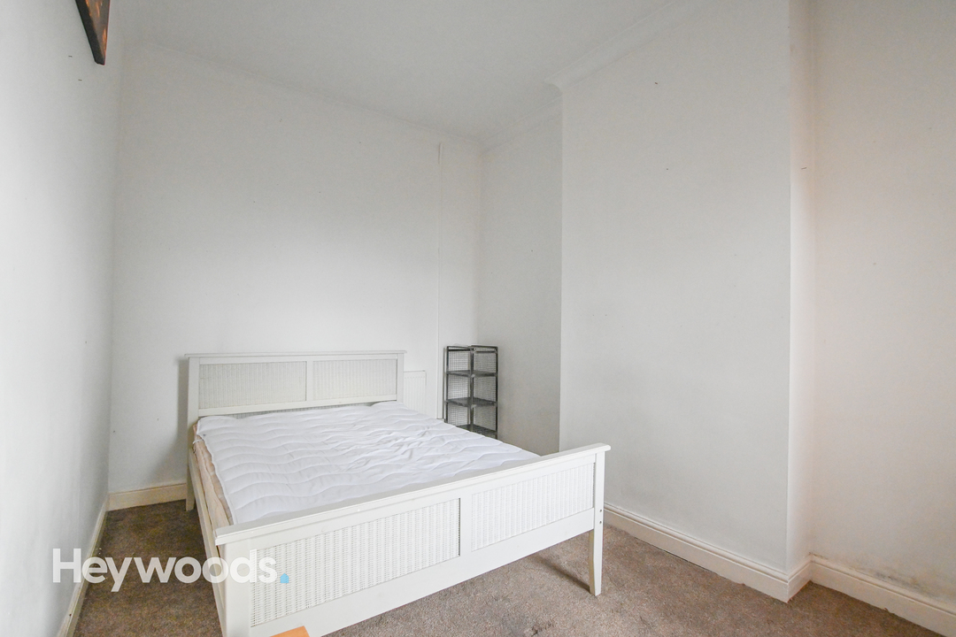 2 bed end of terrace house to rent in Penkhull, Stoke-on-Trent  - Property Image 10