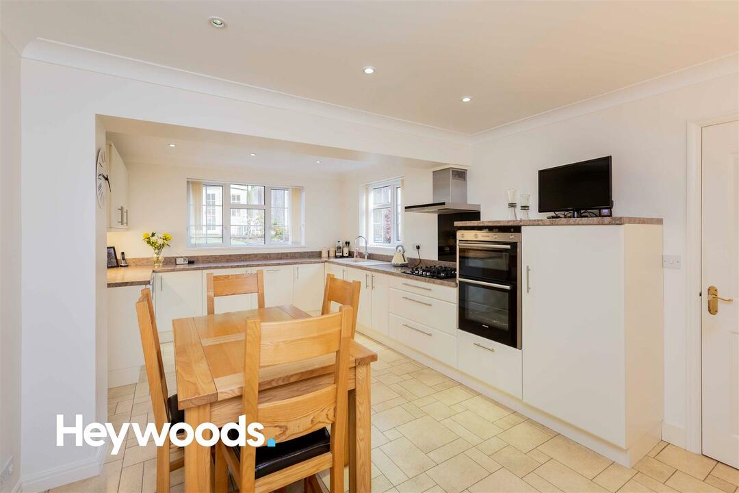 4 bed detached house for sale in Beechwood Close, Newcastle  - Property Image 3