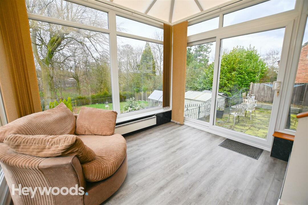 3 bed detached bungalow for sale in Oaklands Avenue, Newcastle  - Property Image 5