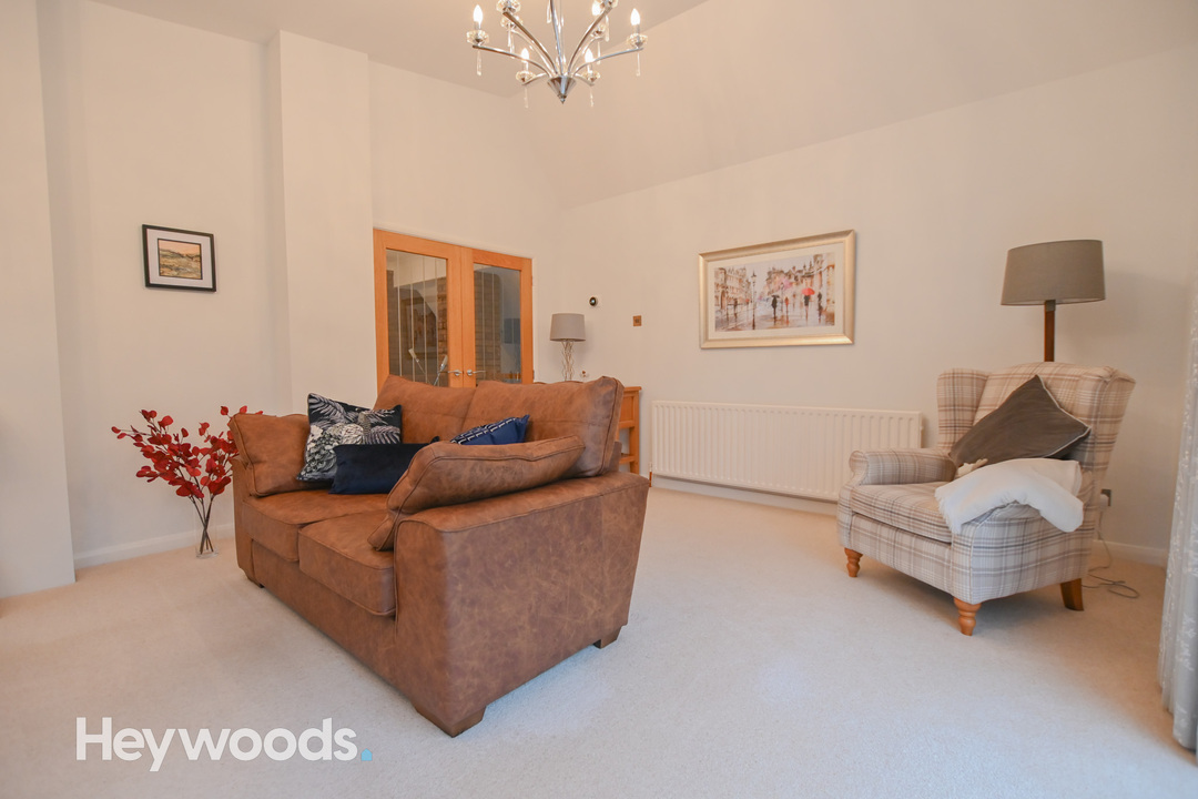 4 bed detached house for sale in Heighley Castle Way, Crewe  - Property Image 7