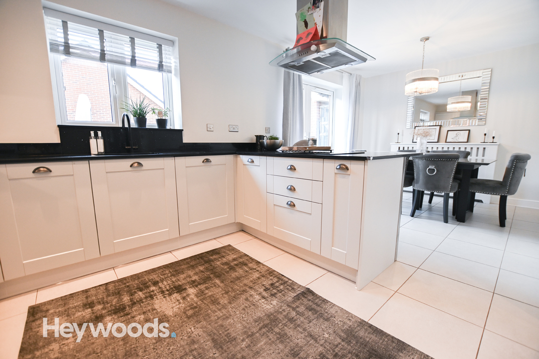 4 bed detached house for sale in Baldwins Gate, Newcastle under Lyme  - Property Image 8