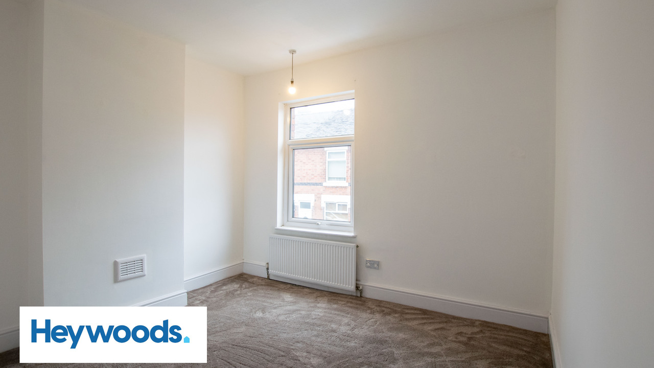 2 bed terraced house to rent in Smallthorne, Stoke-on-Trent  - Property Image 7