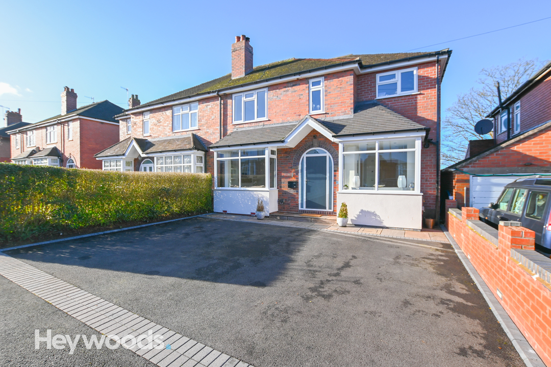4 bed semi-detached house for sale in Westlands, Newcastle-under-Lyme  - Property Image 1