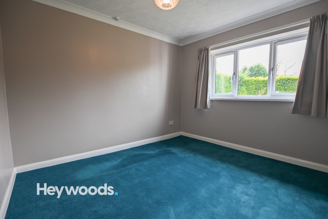 2 bed detached bungalow for sale in Penkhull, Stoke-On-Trent  - Property Image 8
