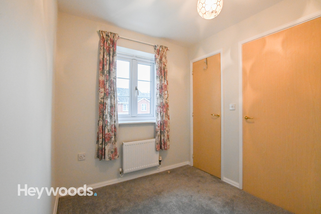 2 bed terraced house to rent in Hartshill, Stoke-on-Trent  - Property Image 8