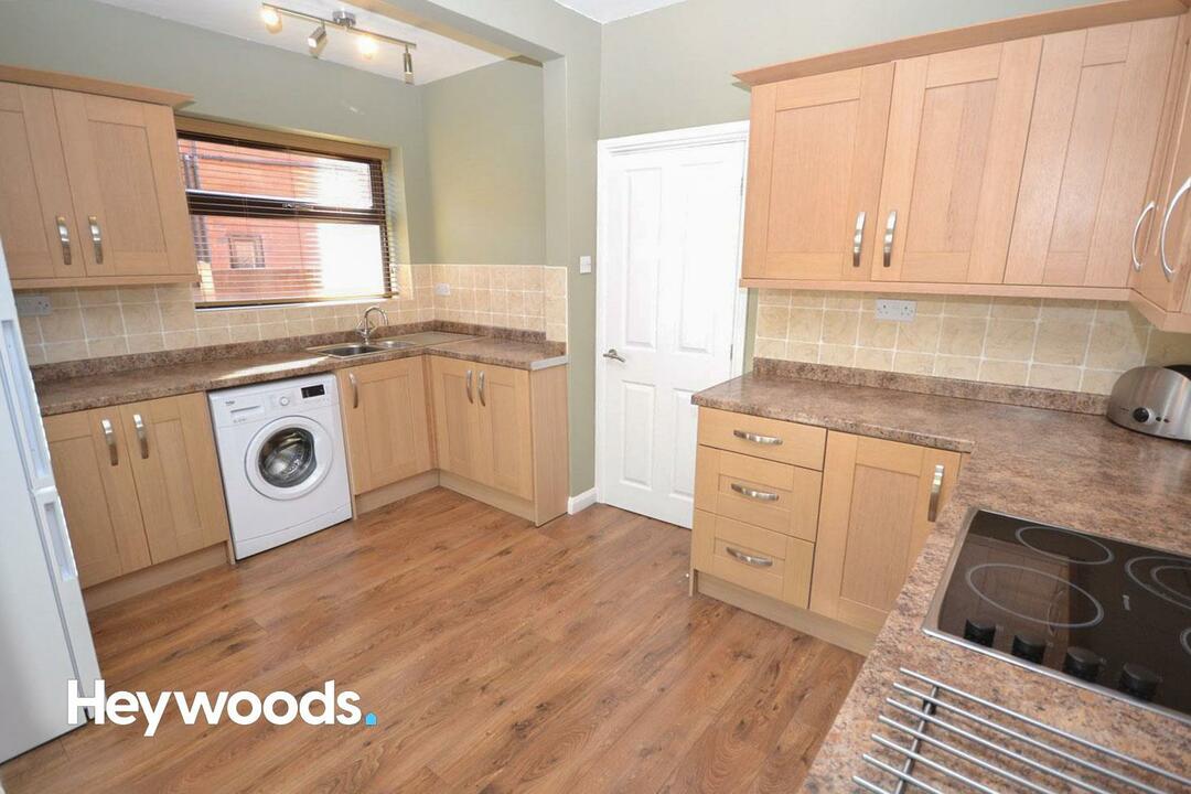 2 bed semi-detached house to rent in Silverdale, Newcastle  - Property Image 5