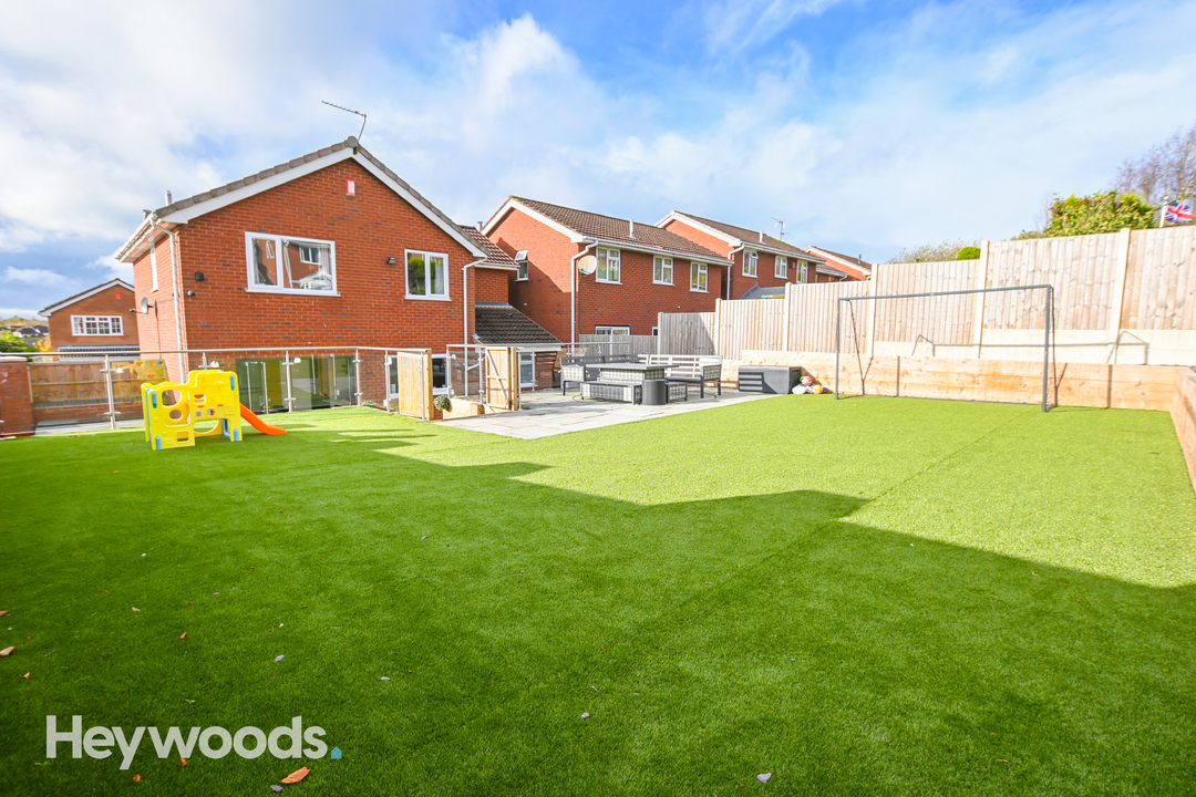 4 bed detached house for sale in Waterhayes, Newcastle  - Property Image 9