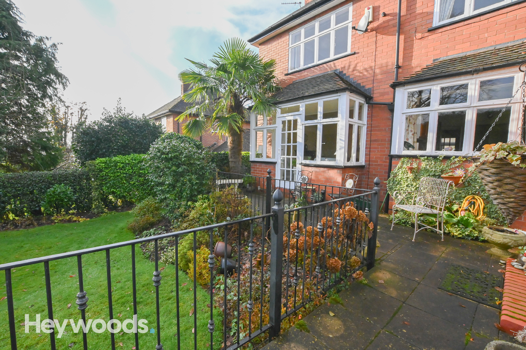 3 bed detached house for sale in Sandon Avenue, Newcastle-under-Lyme  - Property Image 17