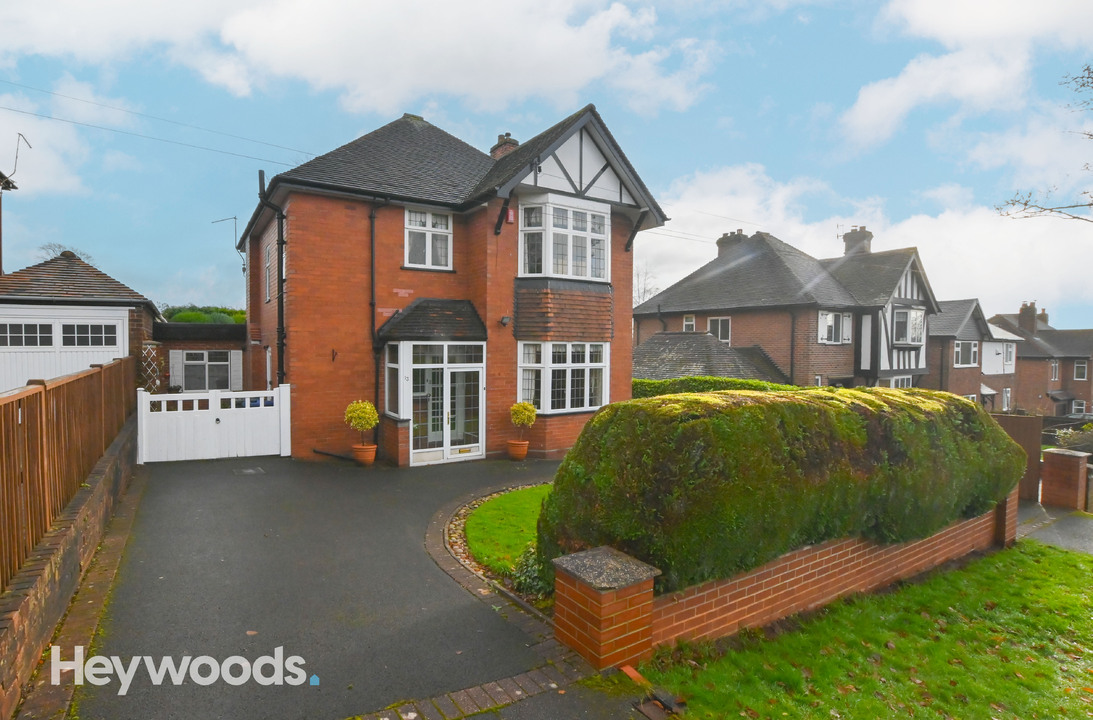 3 bed detached house for sale in Sandon Avenue, Newcastle-under-Lyme  - Property Image 1