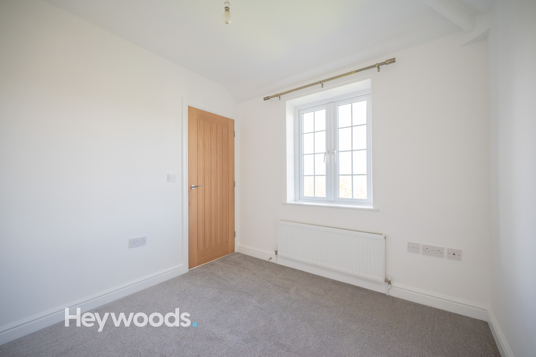 3 bed semi-detached house to rent in Whitfield Avenue, Newcastle-under-Lyme  - Property Image 27