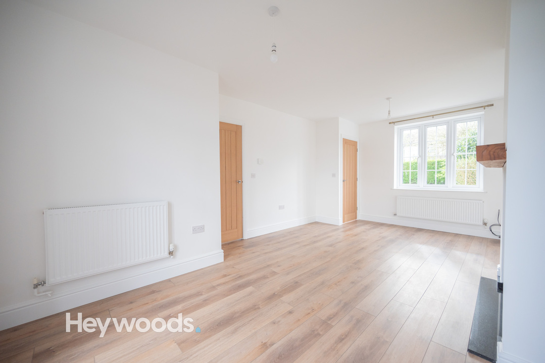 3 bed semi-detached house to rent in Whitfield Avenue, Newcastle-under-Lyme  - Property Image 4