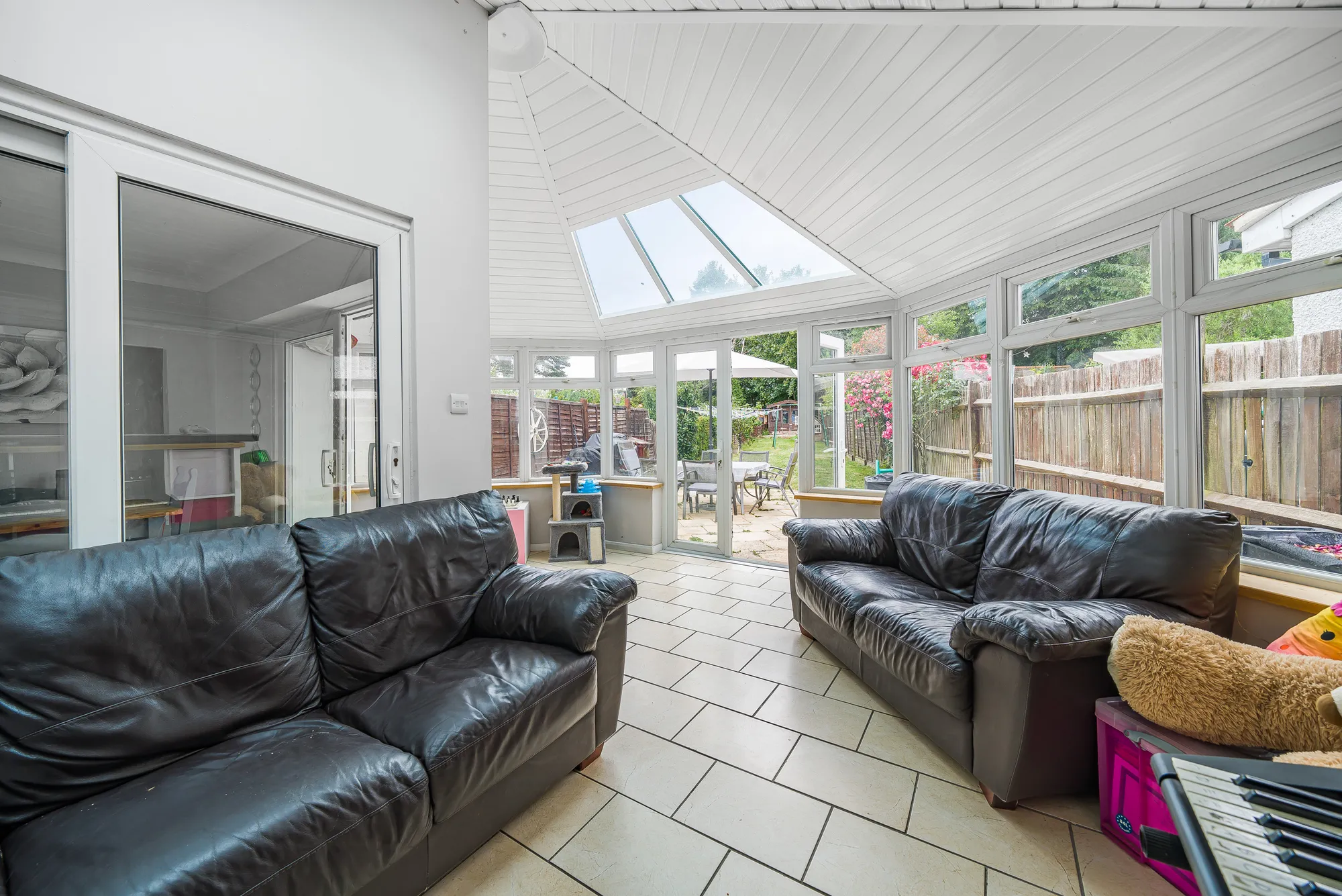 3 bed semi-detached house for sale in Farleigh Road, Warlingham  - Property Image 4
