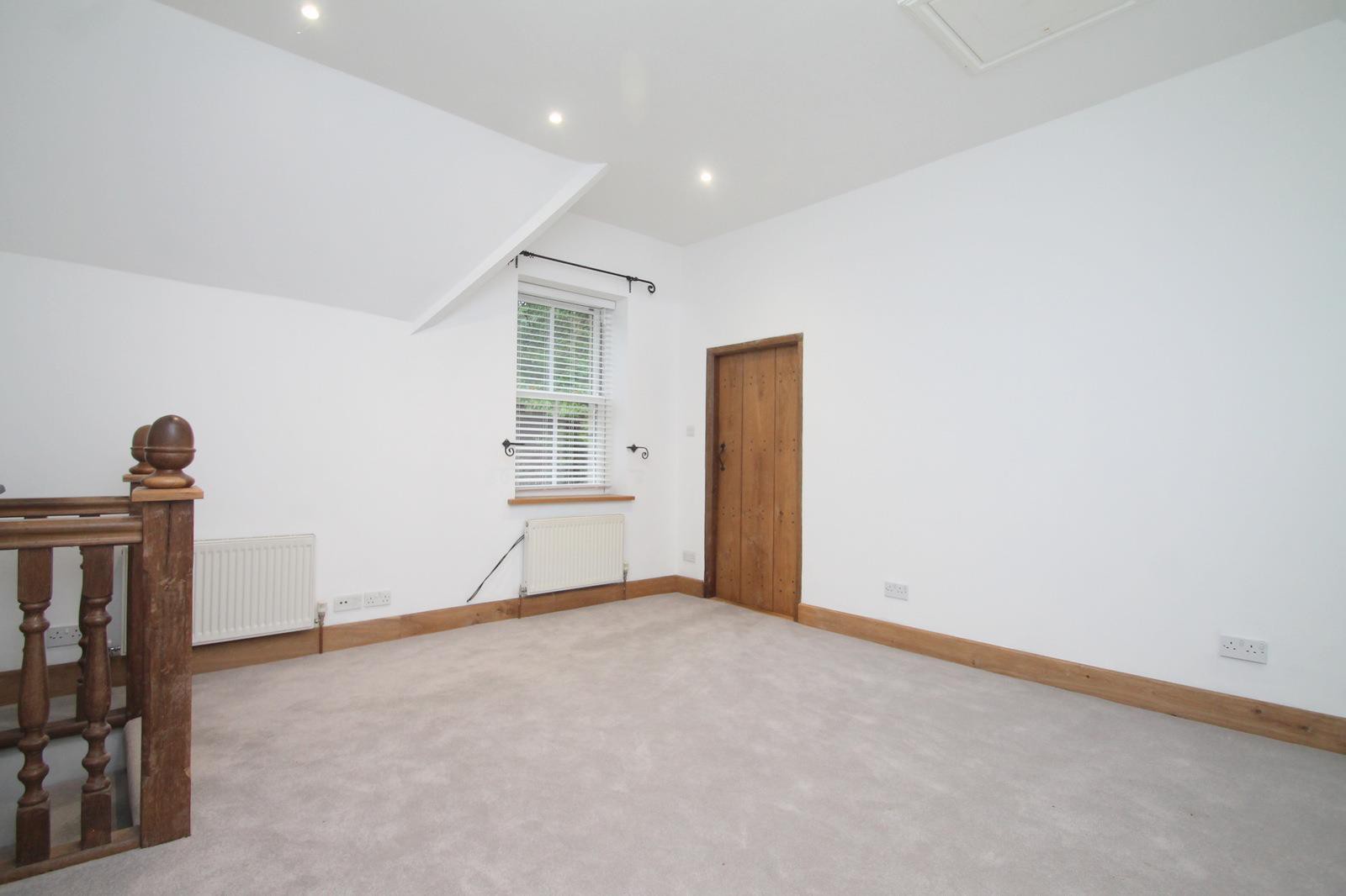 3 bed to rent in Underwood Road, Caterham  - Property Image 15