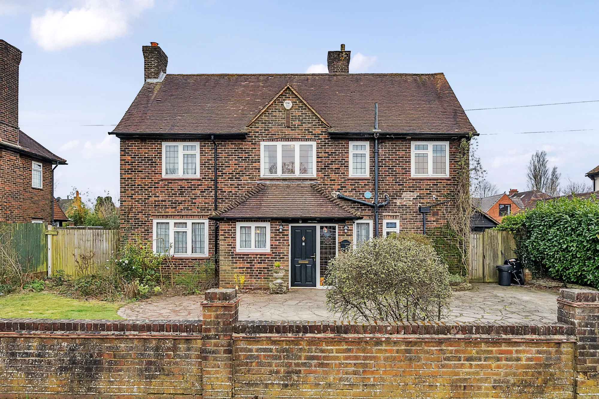 4 bed detached house for sale in Crewes Avenue, Warlingham 1