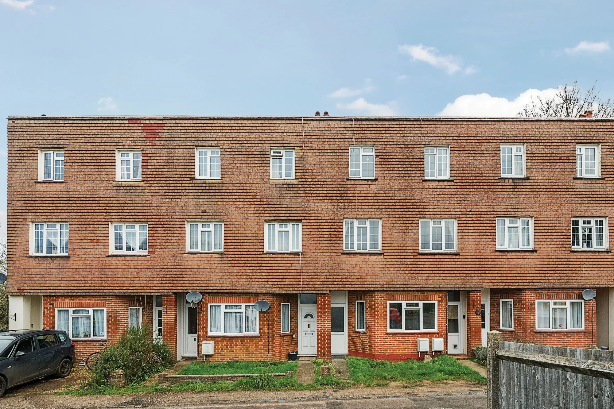 3 bed flat for sale in Old Lodge Lane, Kenley 1