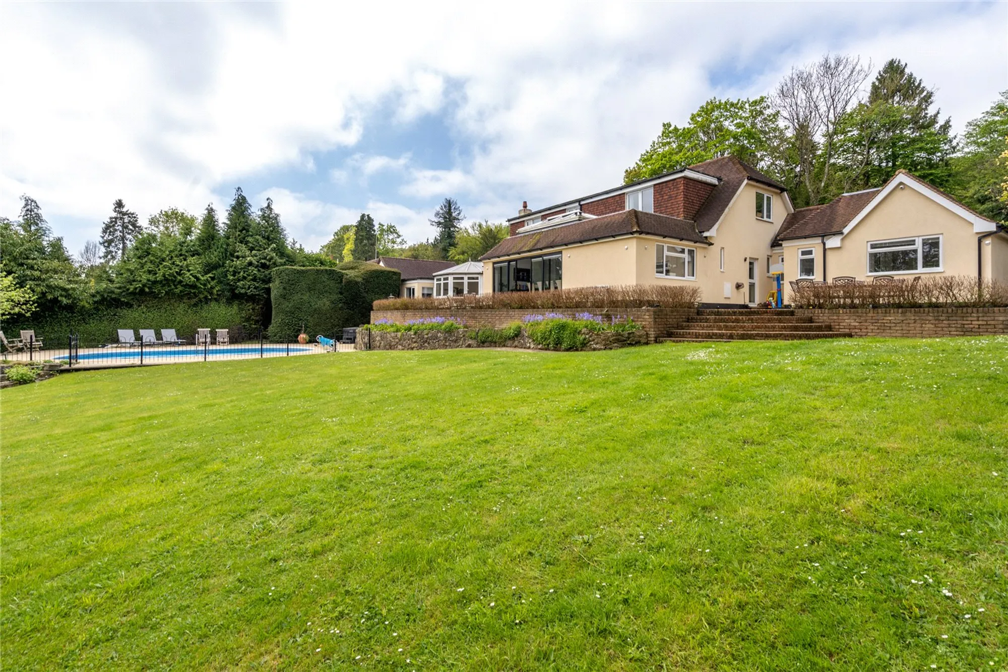 5 bed detached house for sale in Butlers Dene Road, Caterham  - Property Image 41