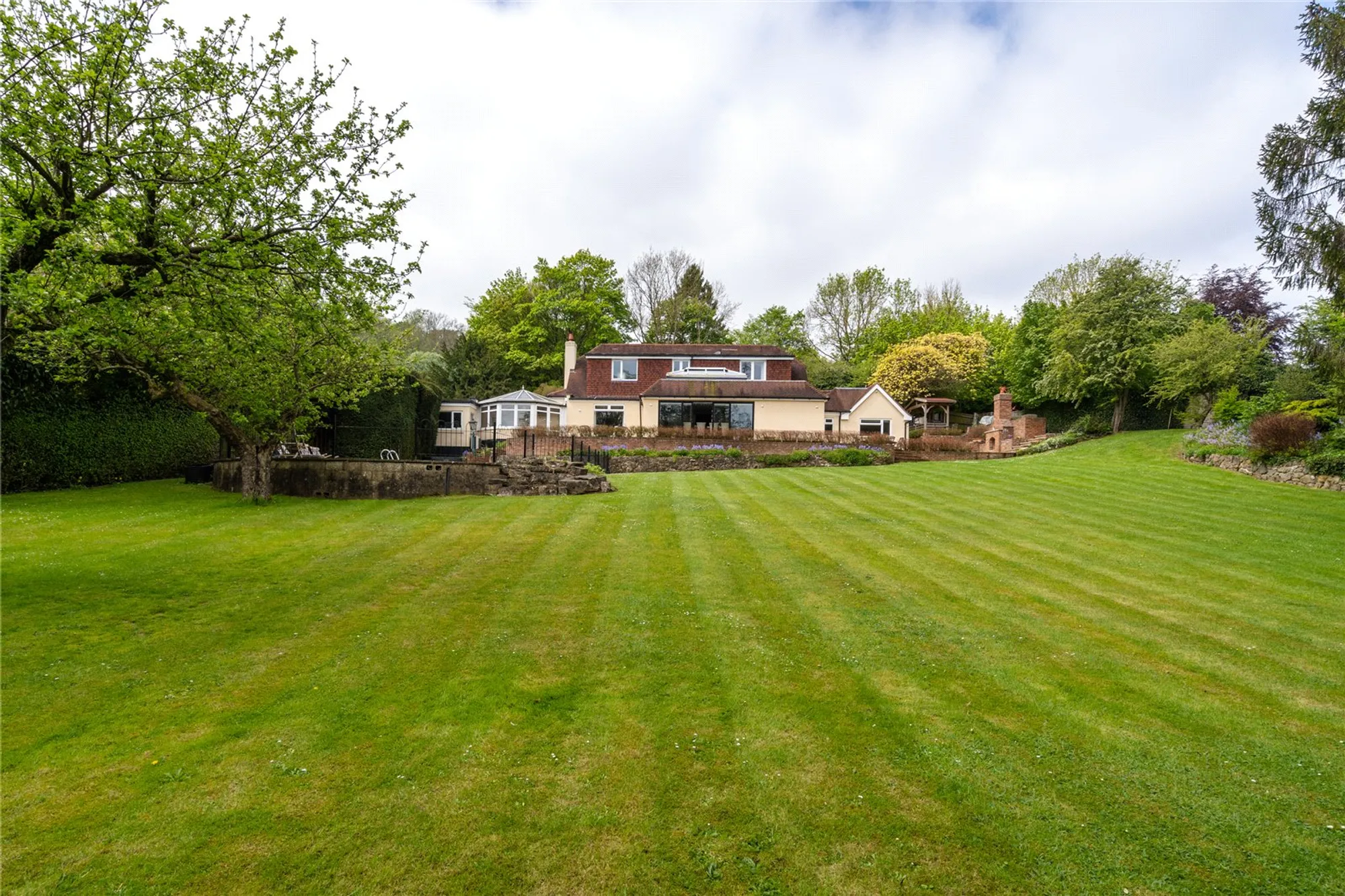 5 bed detached house for sale in Butlers Dene Road, Caterham  - Property Image 28