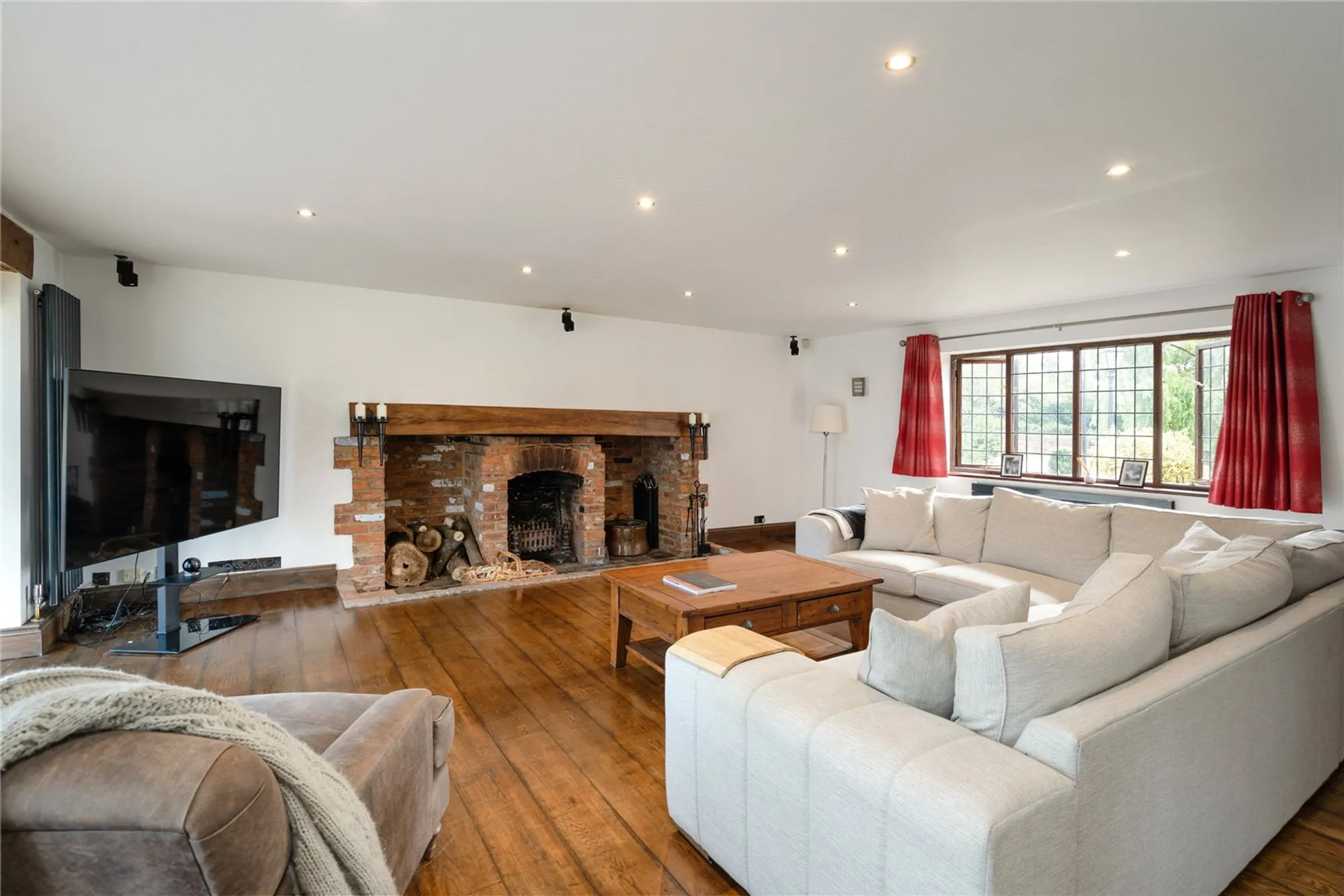5 bed detached house for sale in Tandridge Hill Lane, Godstone  - Property Image 9