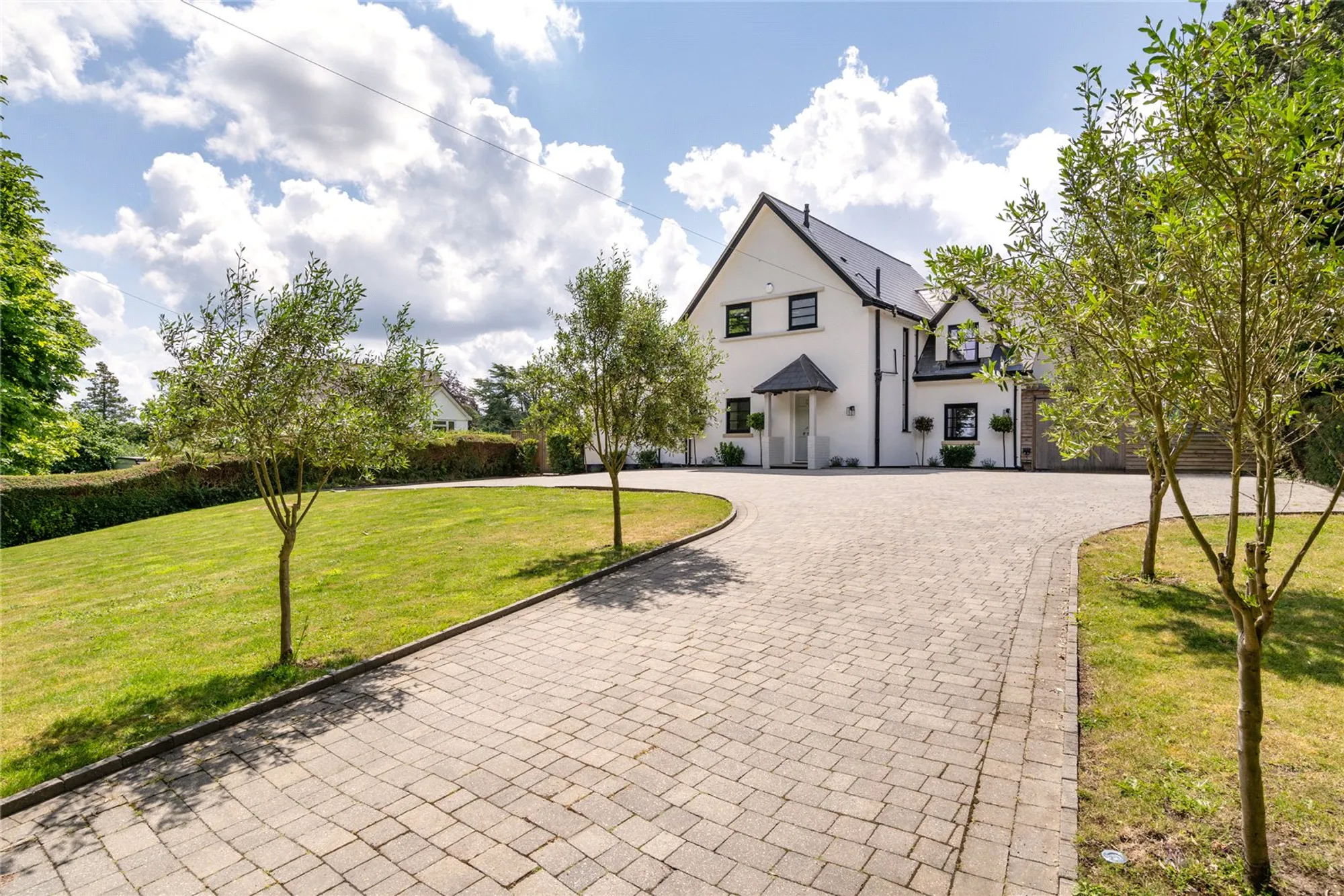 4 bed detached house for sale in Upper Court Road, Caterham 1