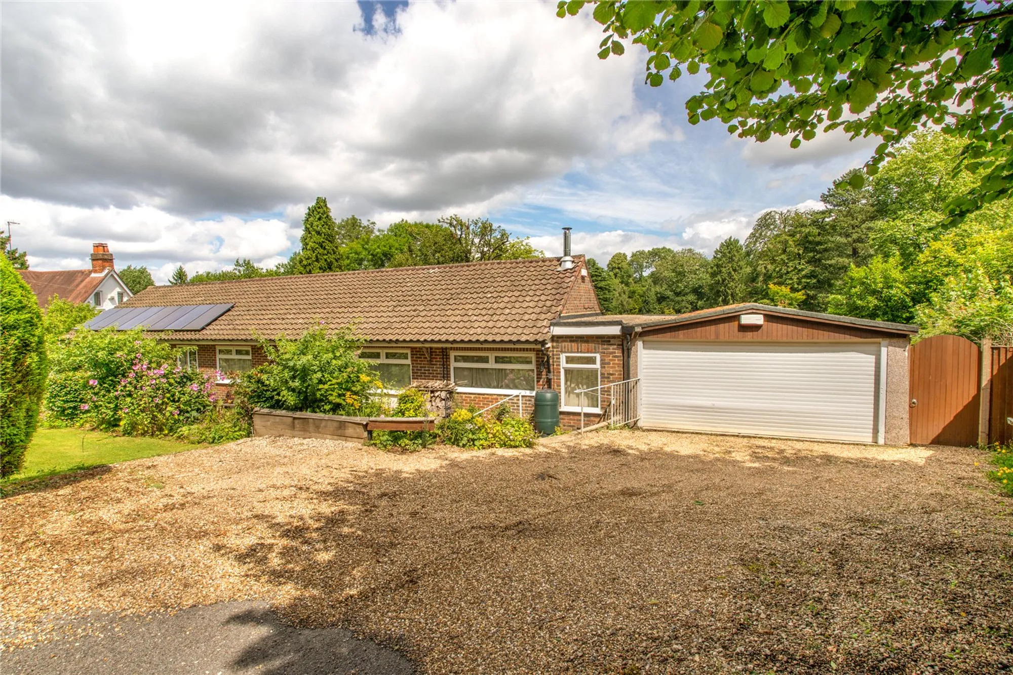 3 bed detached bungalow for sale in Station Road, Caterham 1