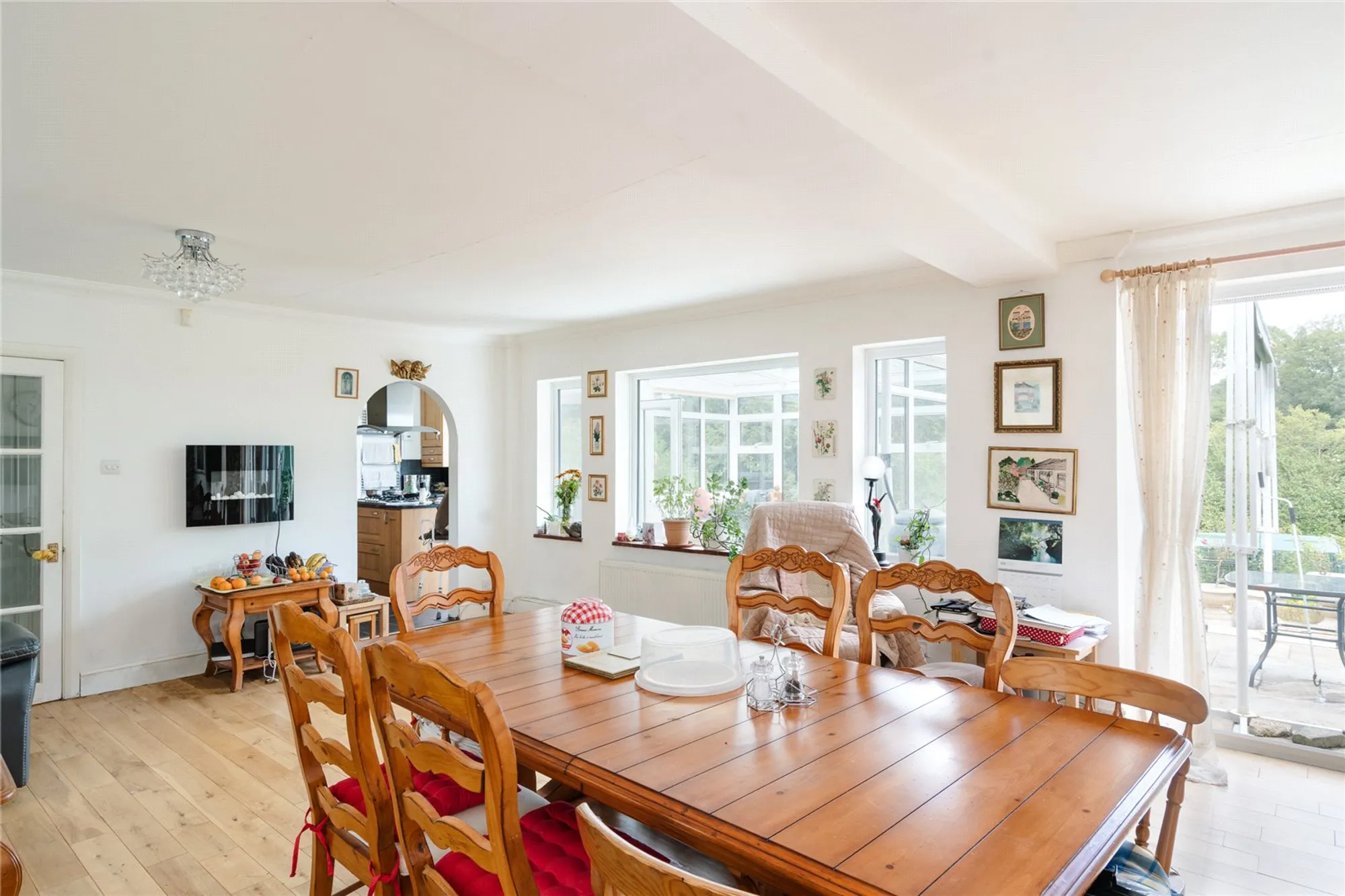3 bed detached bungalow for sale in Station Road, Caterham  - Property Image 18