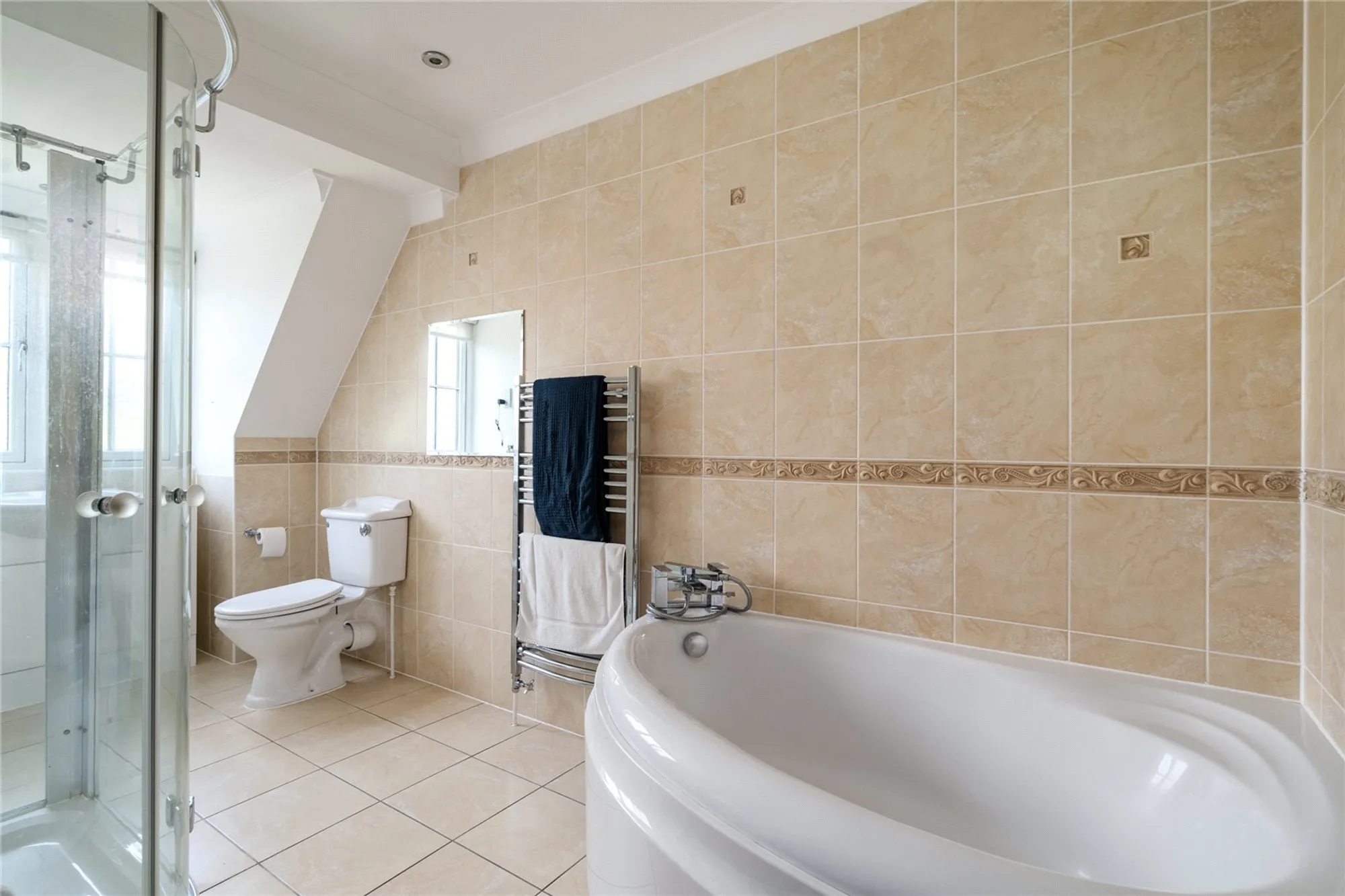 5 bed detached house for sale in High Drive, Caterham  - Property Image 21
