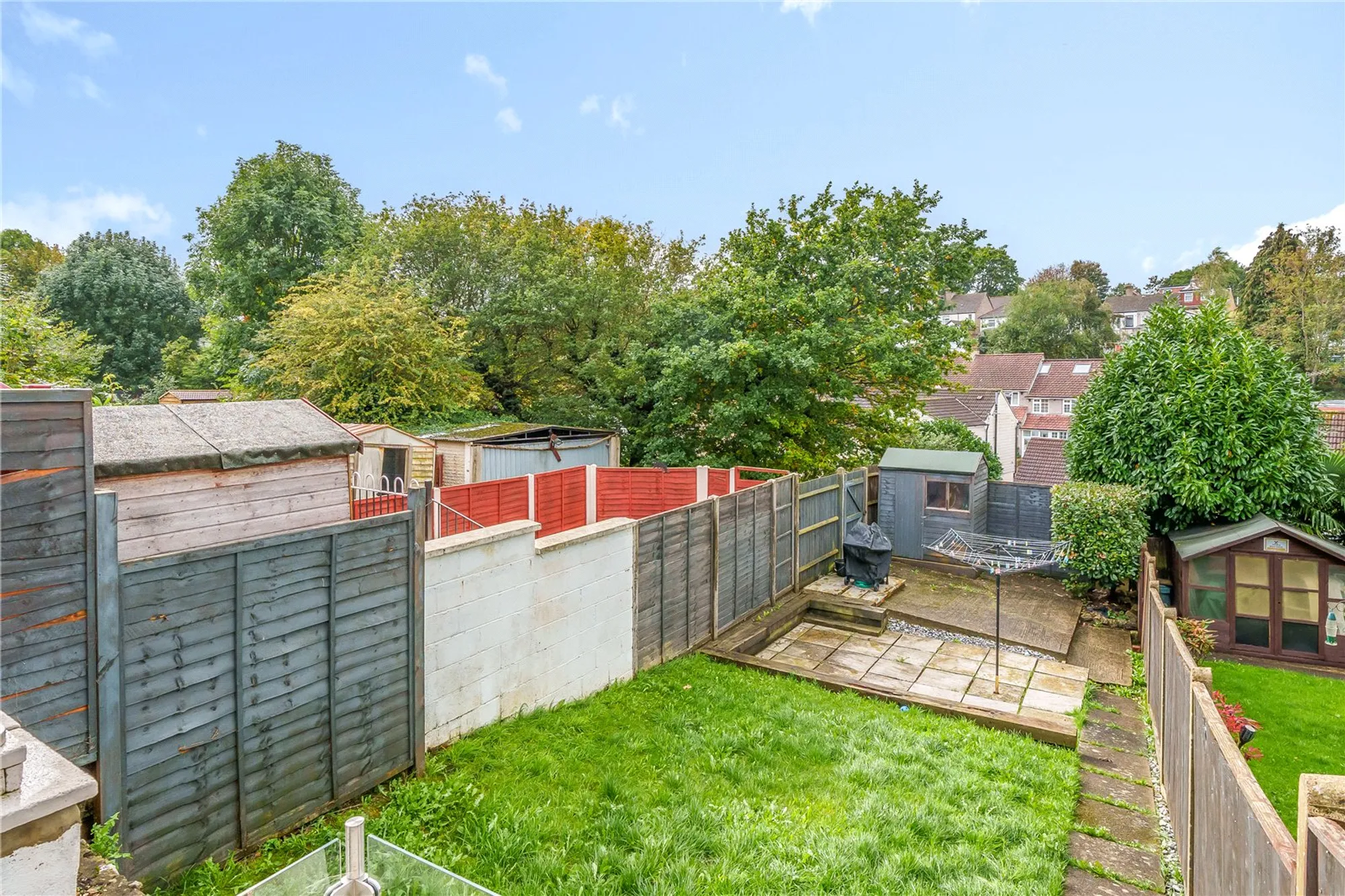 3 bed terraced house for sale in Campbell Road, Caterham  - Property Image 6