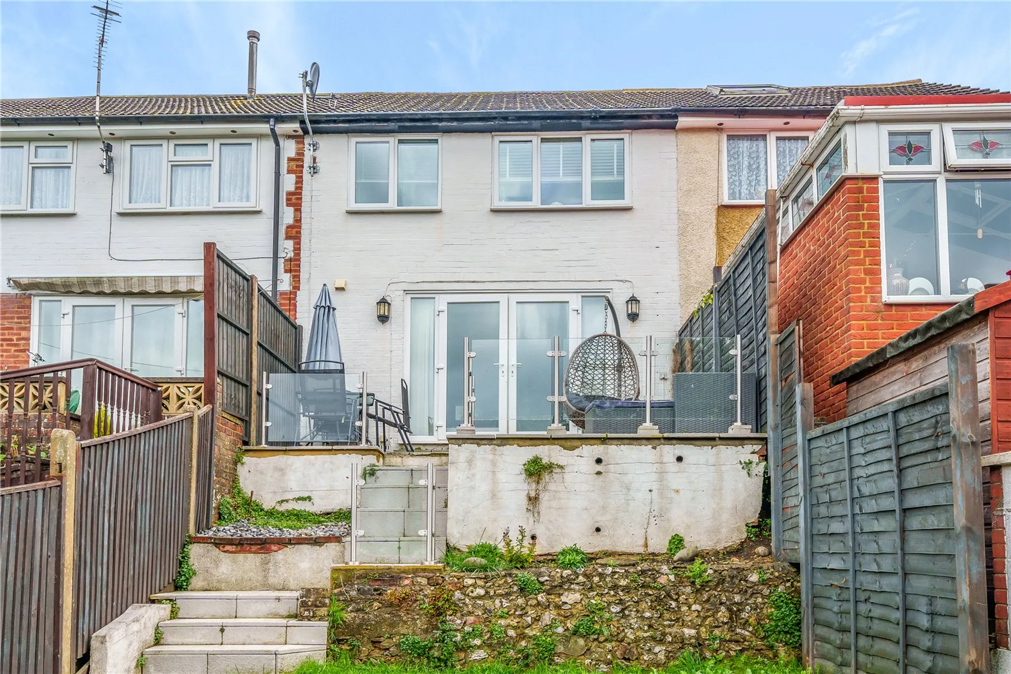 3 bed terraced house for sale in Campbell Road, Caterham  - Property Image 12