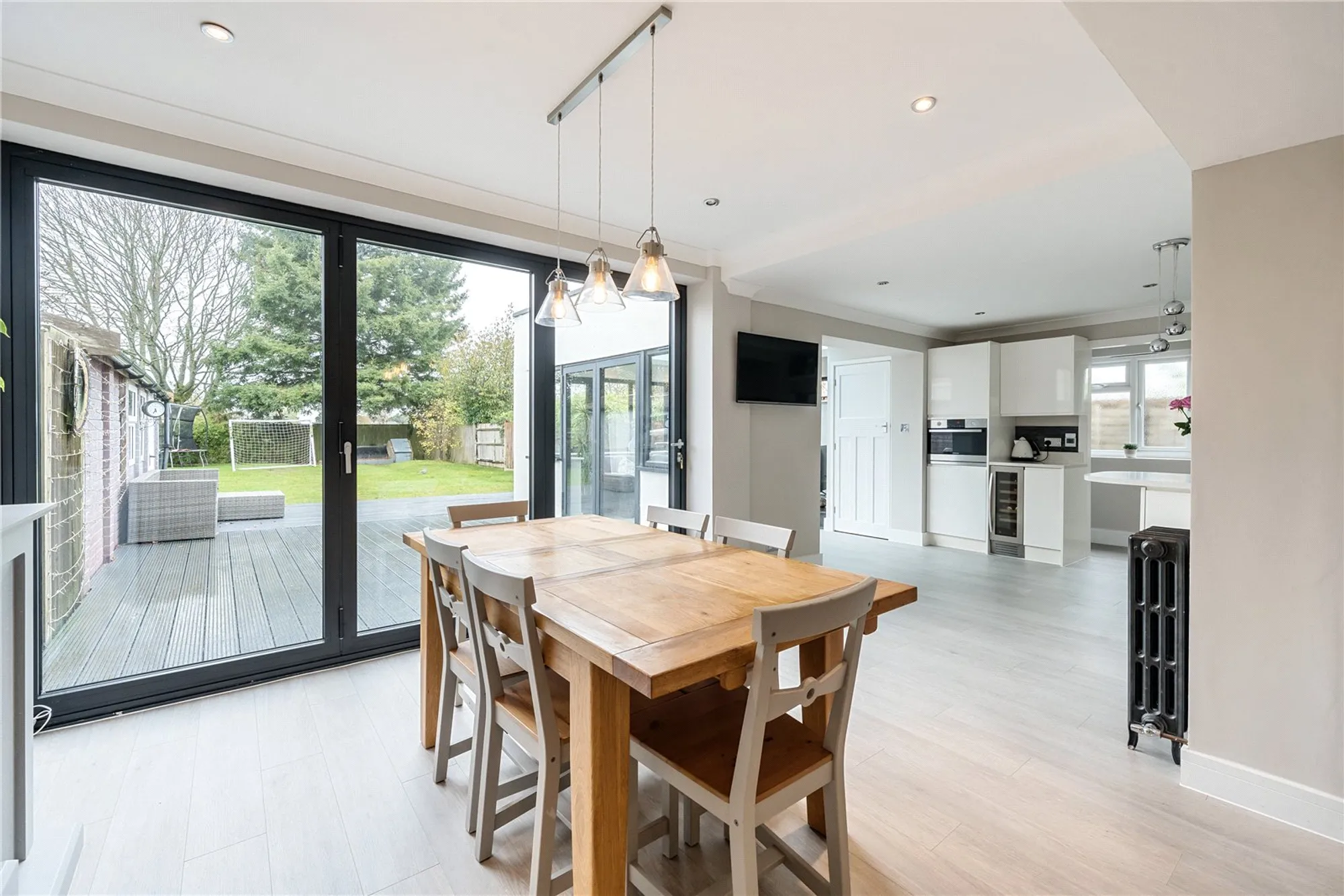 4 bed detached house for sale in Manor Avenue, Caterham 2