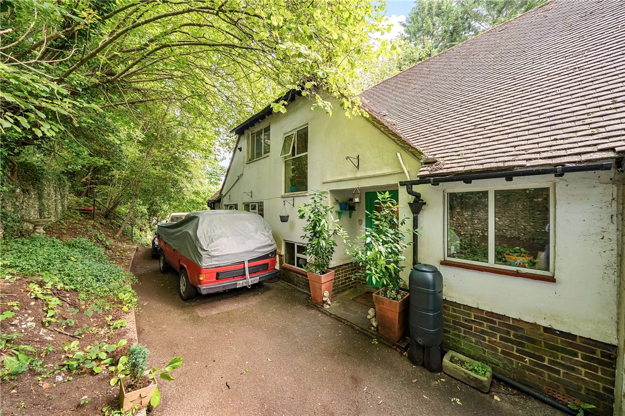 4 bed detached house for sale in High Trees Close, Caterham 1