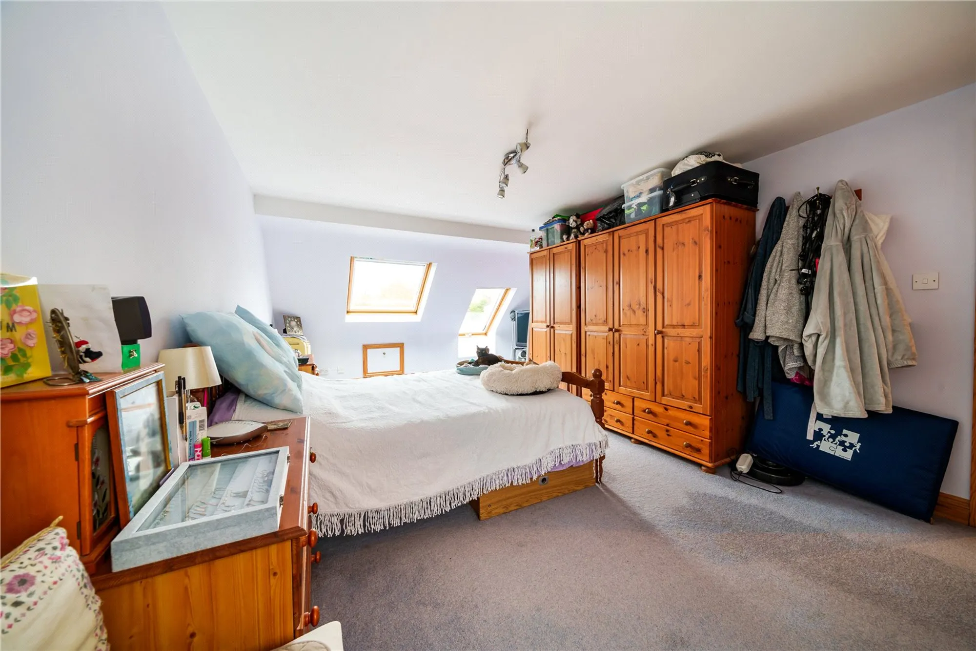 3 bed semi-detached house for sale in Money Road, Caterham  - Property Image 12