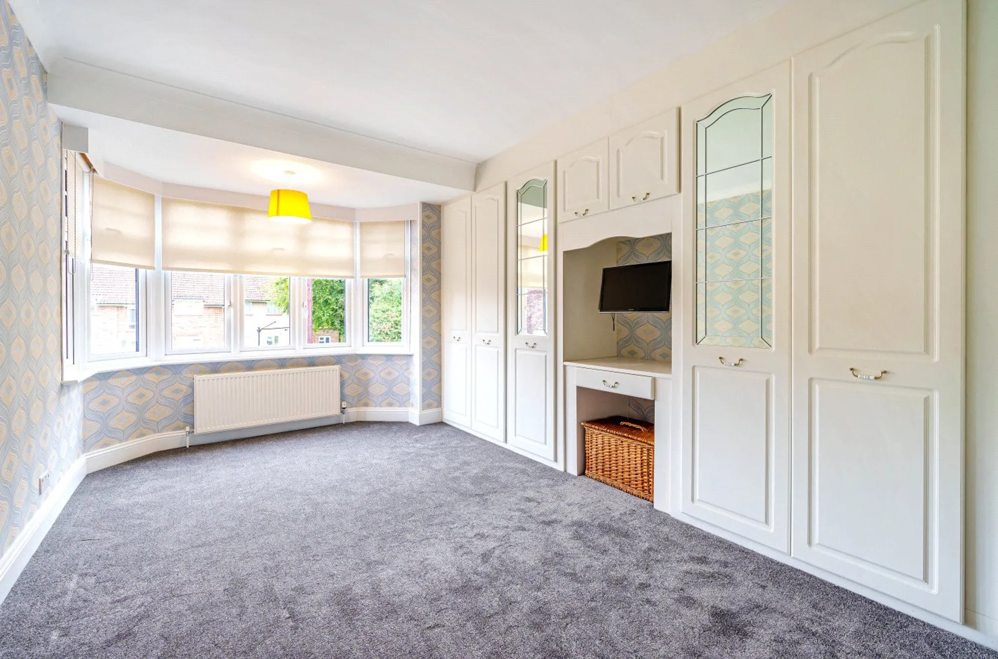 4 bed semi-detached house for sale in The Mount, Coulsdon  - Property Image 9
