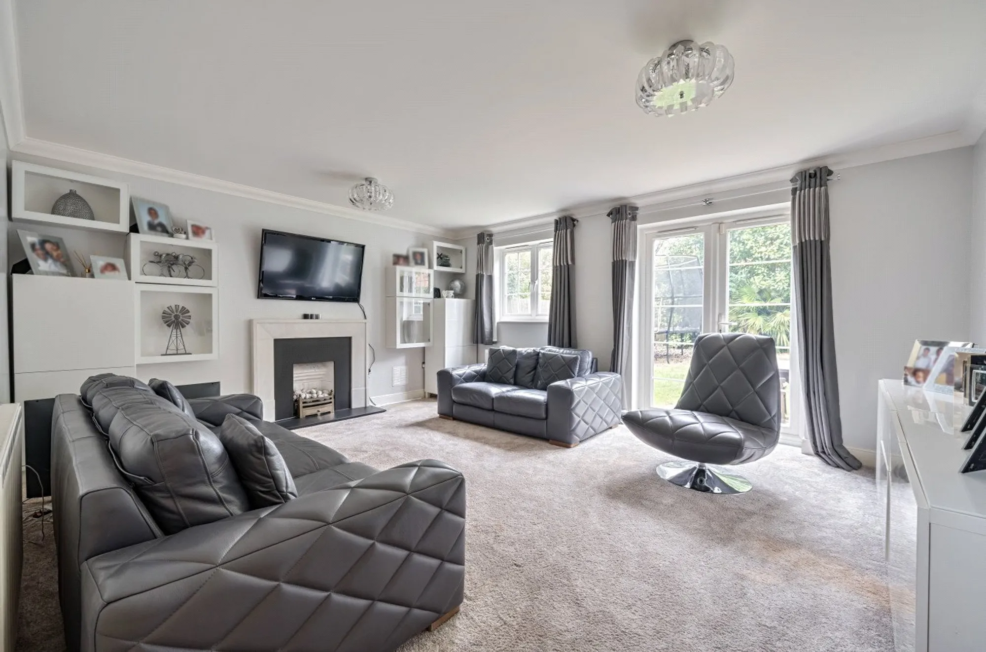4 bed detached house for sale in Blue Leaves Avenue, Coulsdon 1