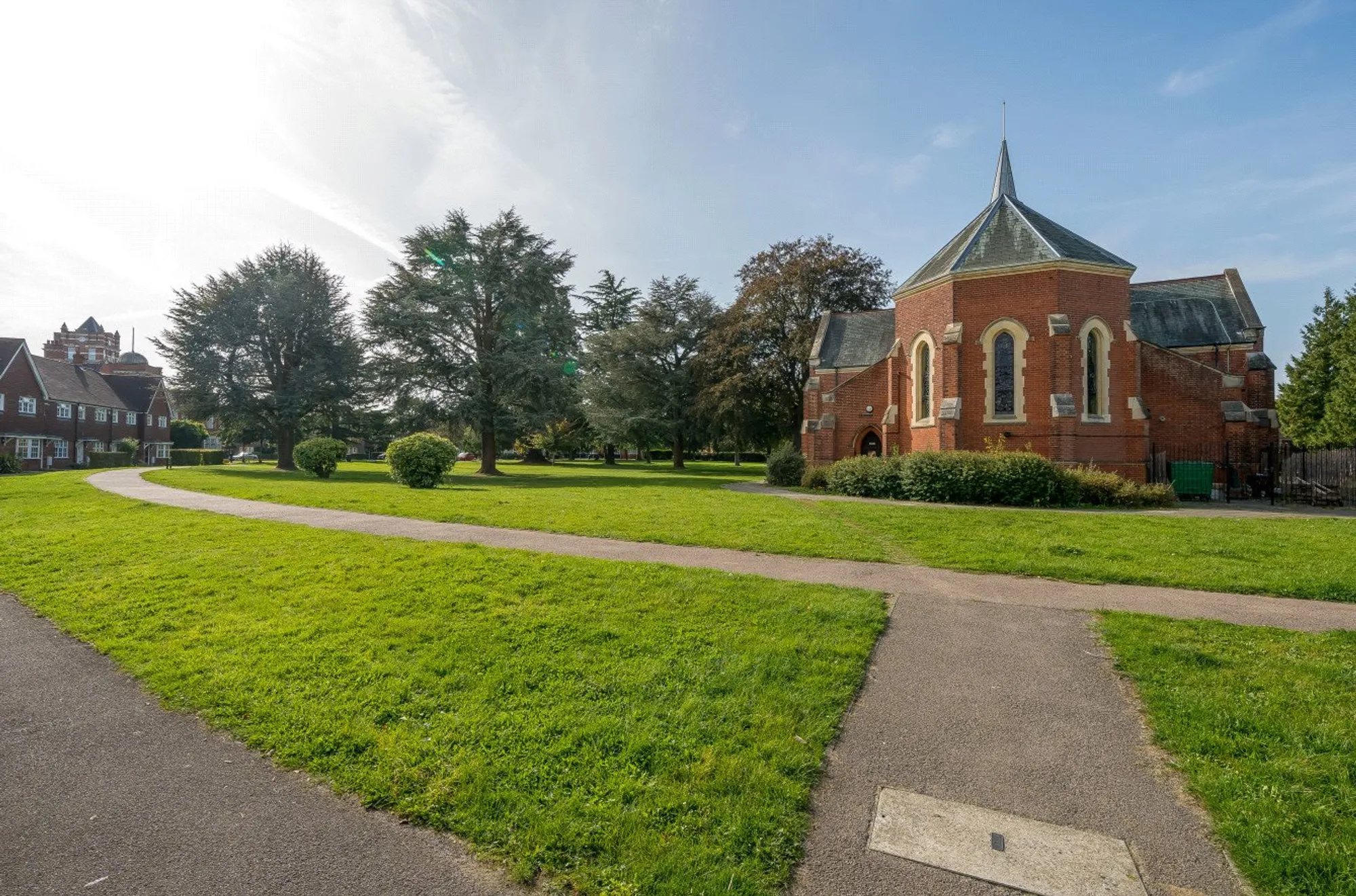 2 bed apartment for sale in Gawton Crescent, Coulsdon  - Property Image 10