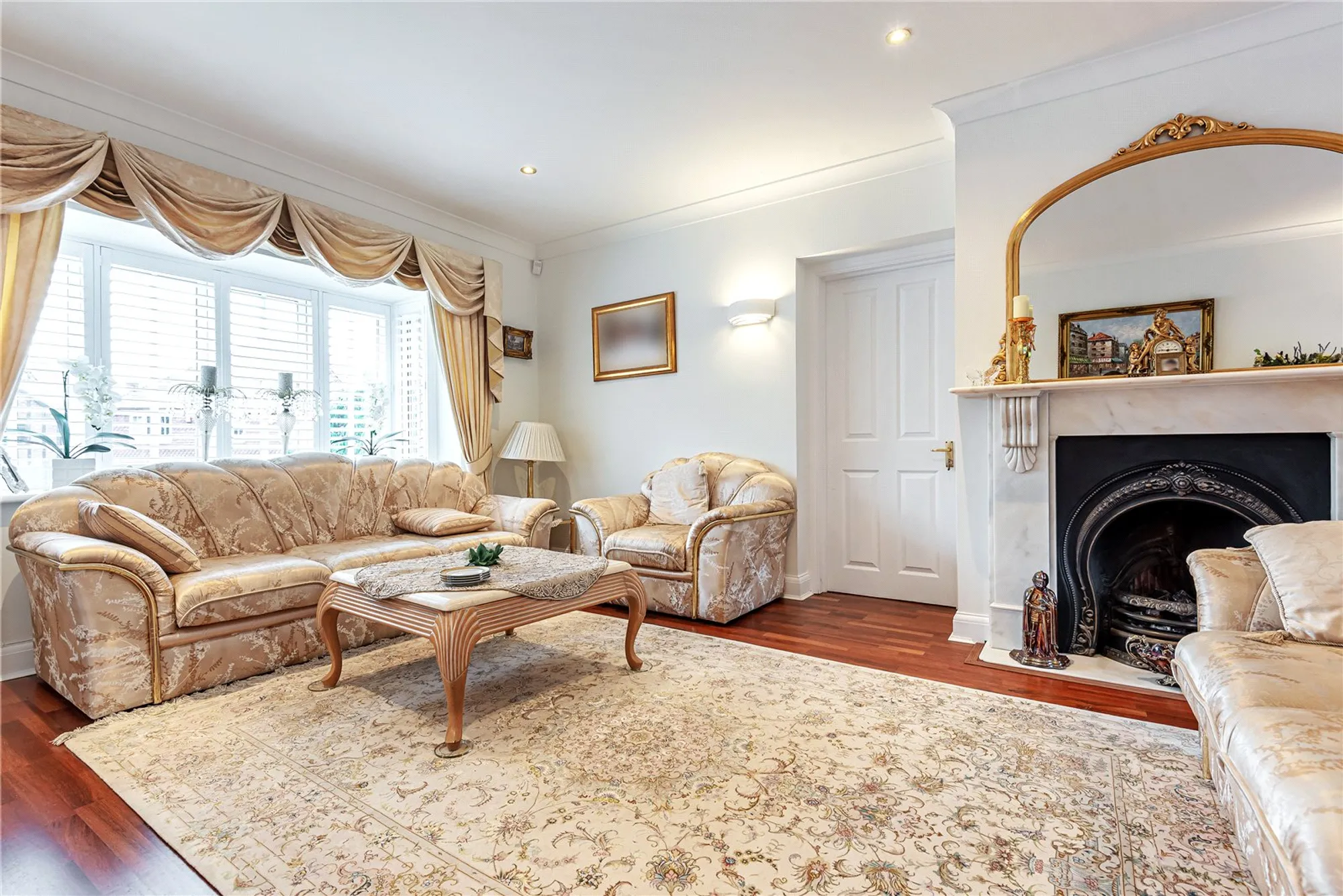 5 bed detached house for sale in Shenfield Close, Coulsdon  - Property Image 2