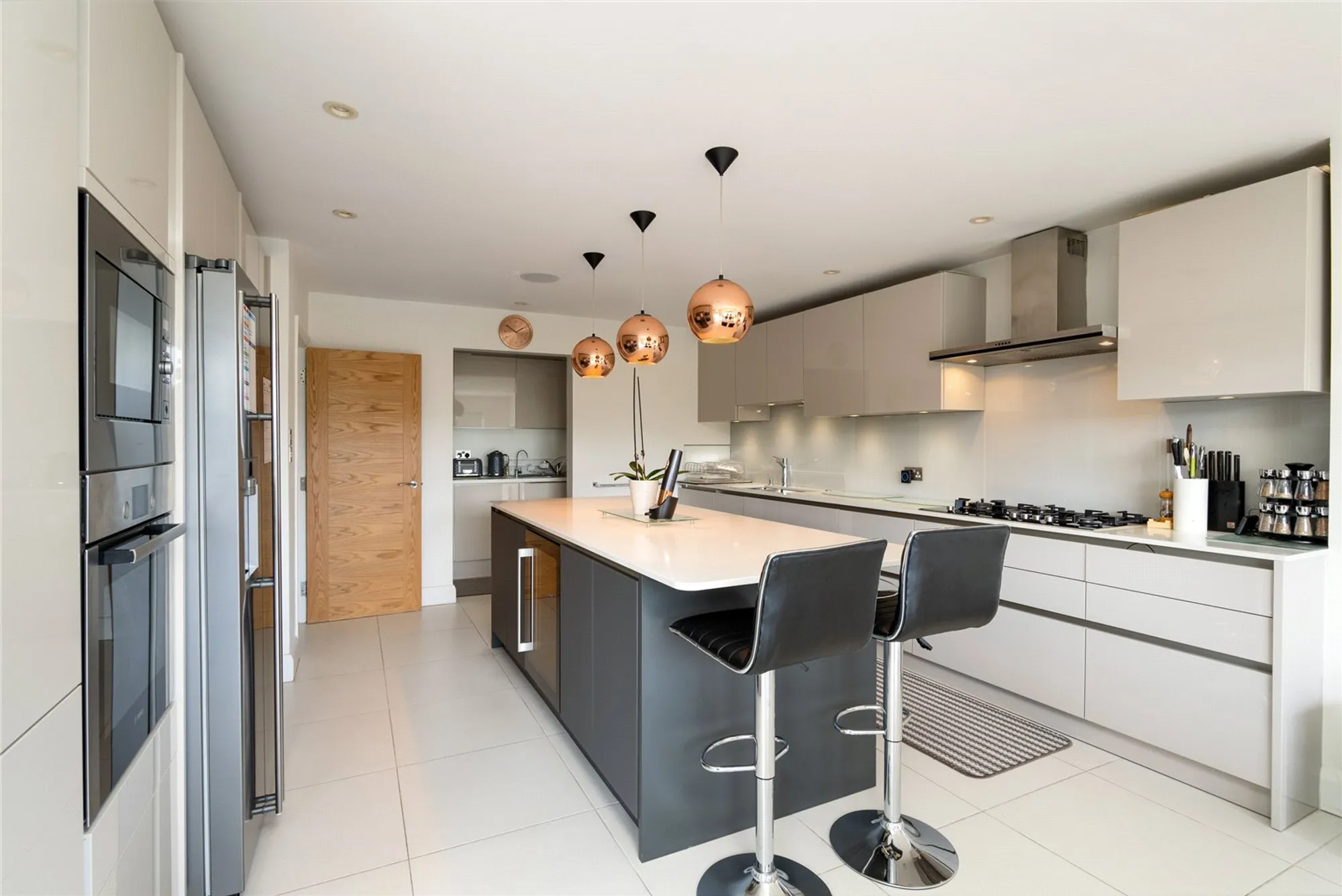 5 bed detached house for sale in Downlands Road, Purley  - Property Image 5
