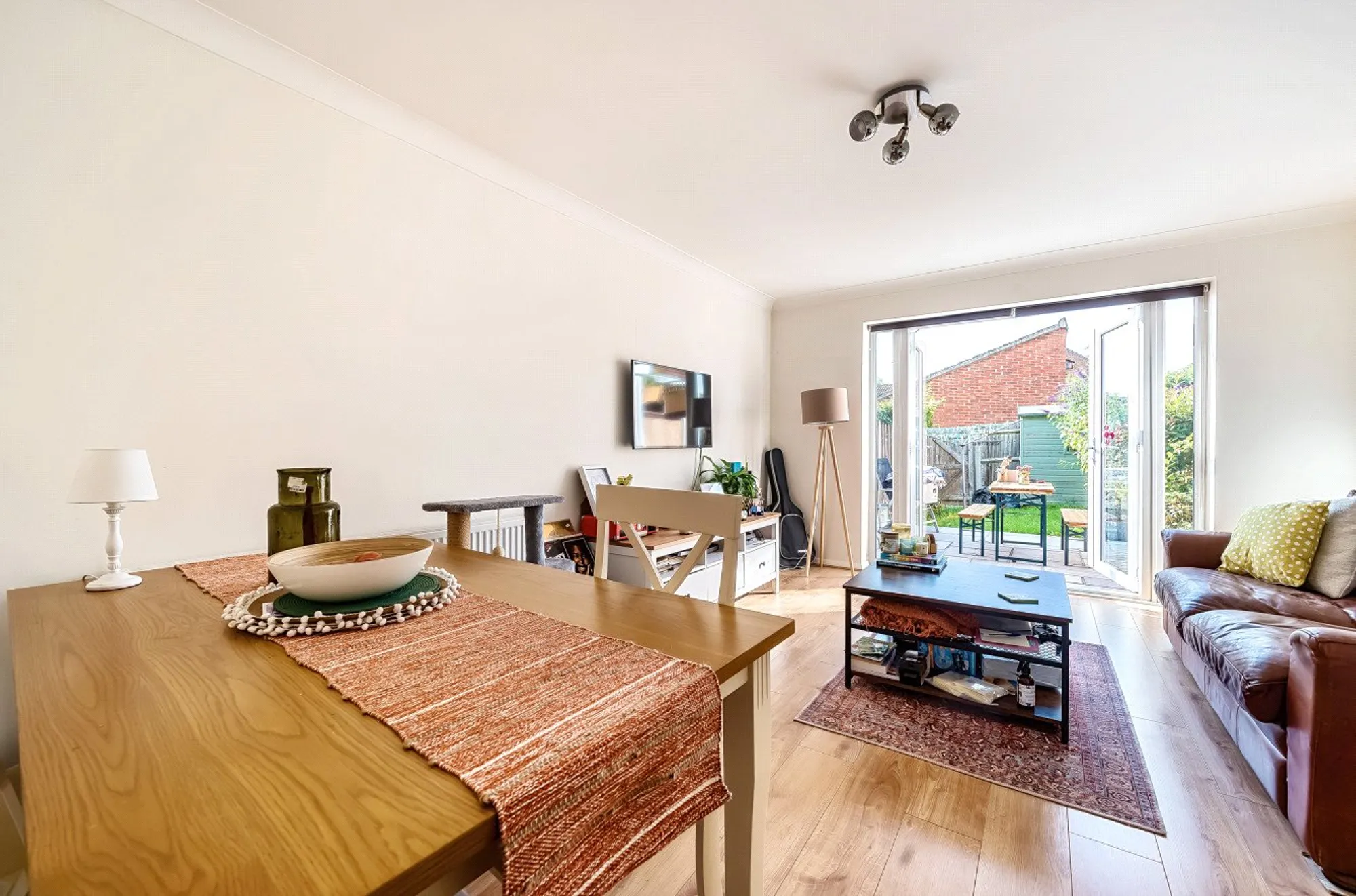 2 bed end of terrace house for sale in Aveling Close, Purley 2