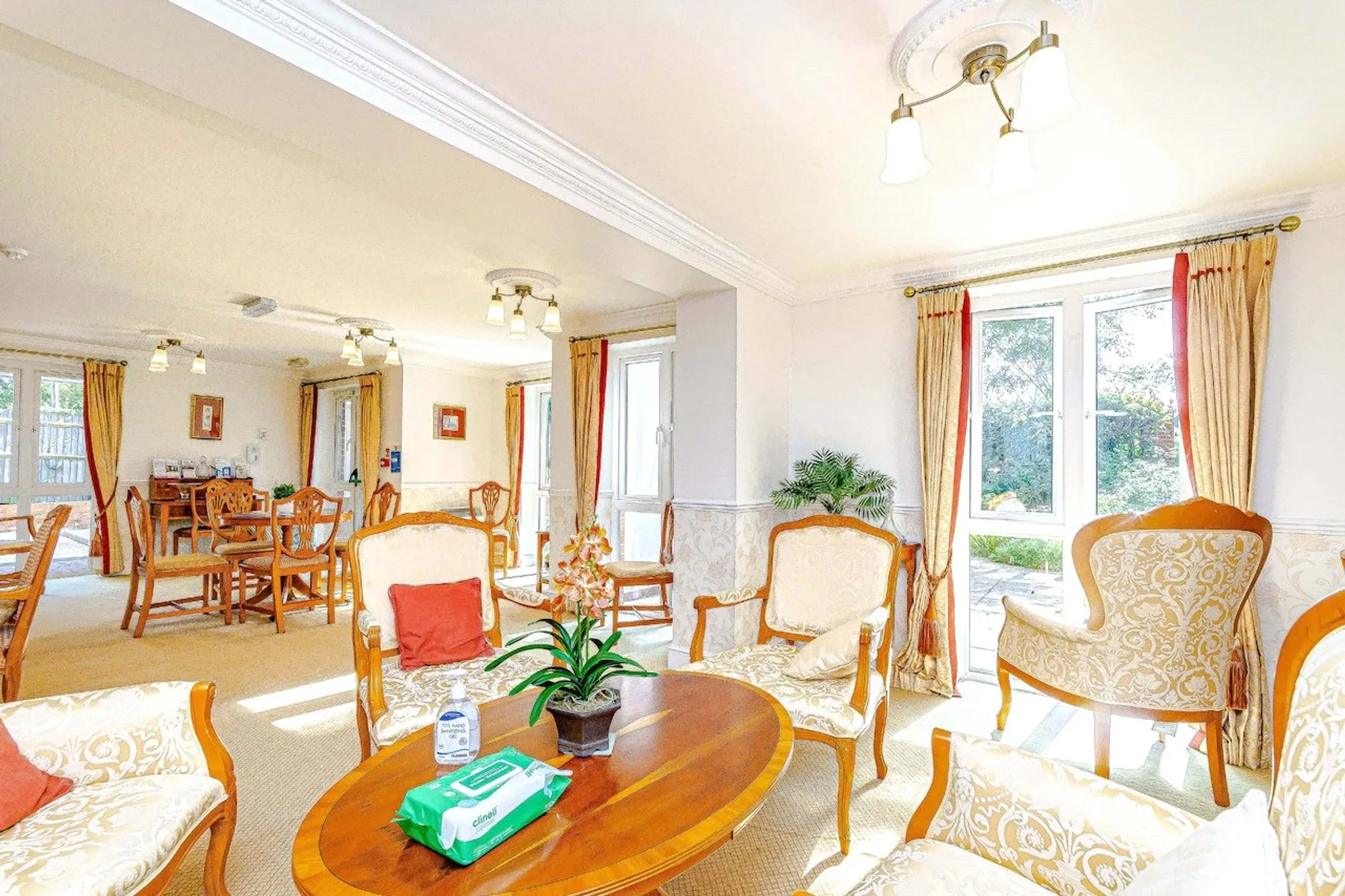 2 bed flat for sale in Limpsfield Road, Warlingham  - Property Image 7