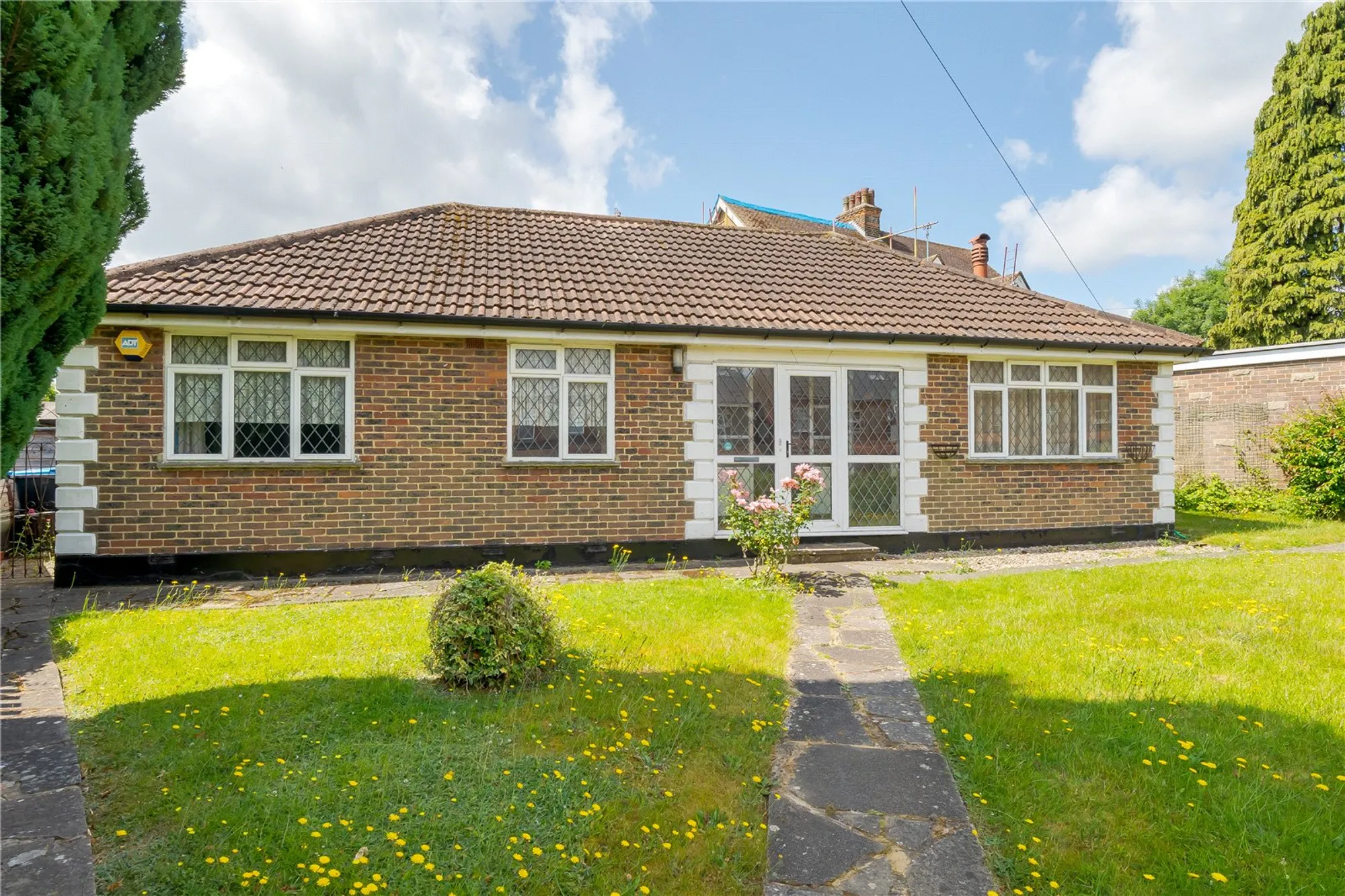 2 bed detached bungalow for sale in Limpsfield Road, Warlingham  - Property Image 20