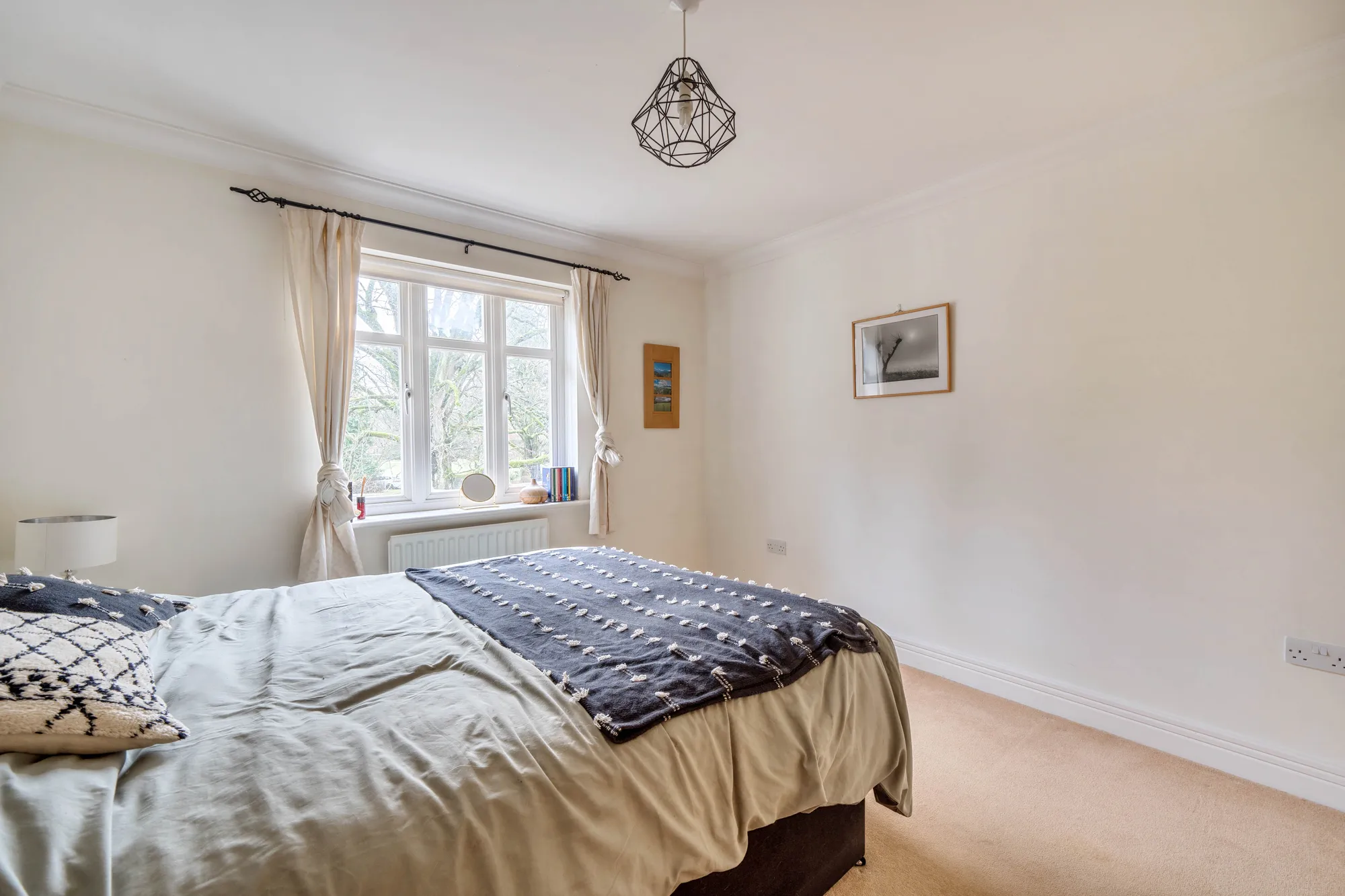 5 bed detached house for sale in West Parkside, Warlingham  - Property Image 15