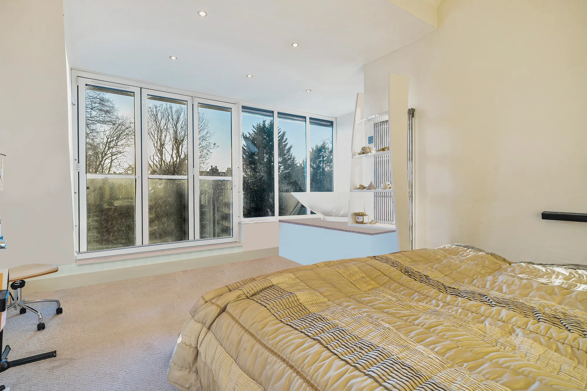 6 bed detached house for sale in Purley Knoll, Purley  - Property Image 10
