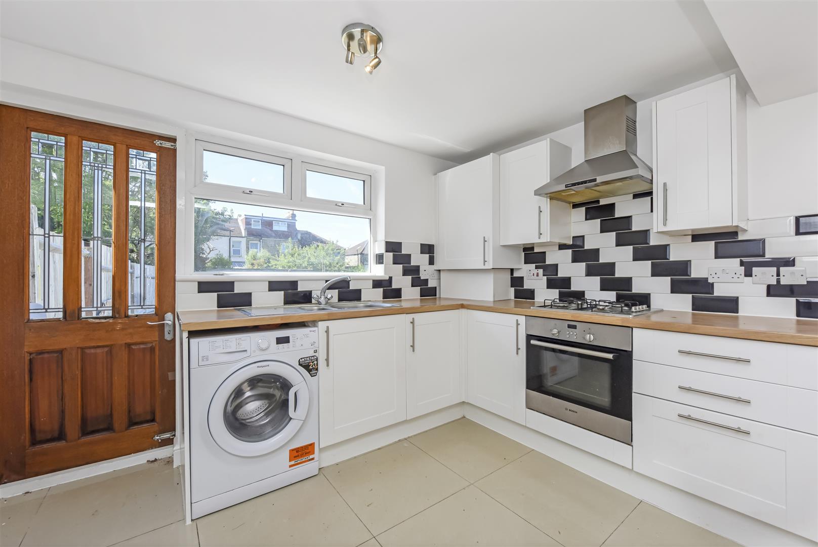 3 bed house to rent in Killearn Road, London  - Property Image 2