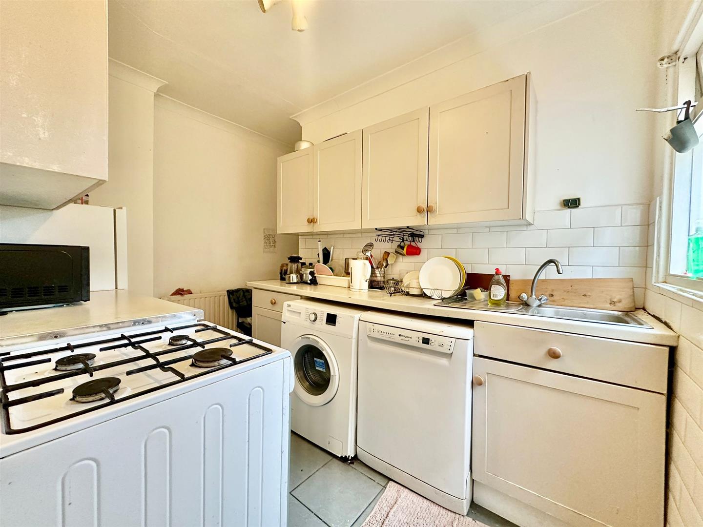 1 bed house share to rent in Laleham Road, London  - Property Image 6