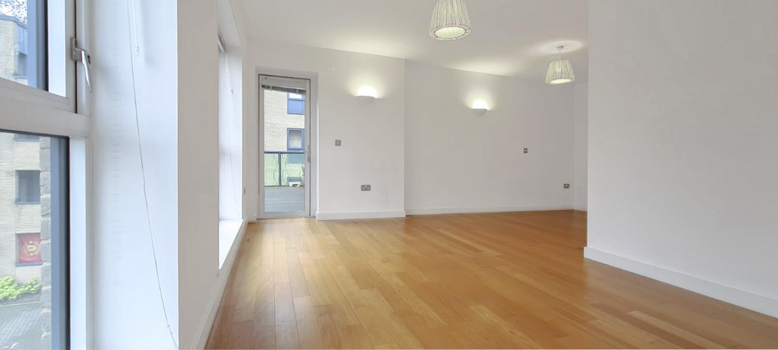 2 bed flat to rent in Greenbanks Close, London  - Property Image 7