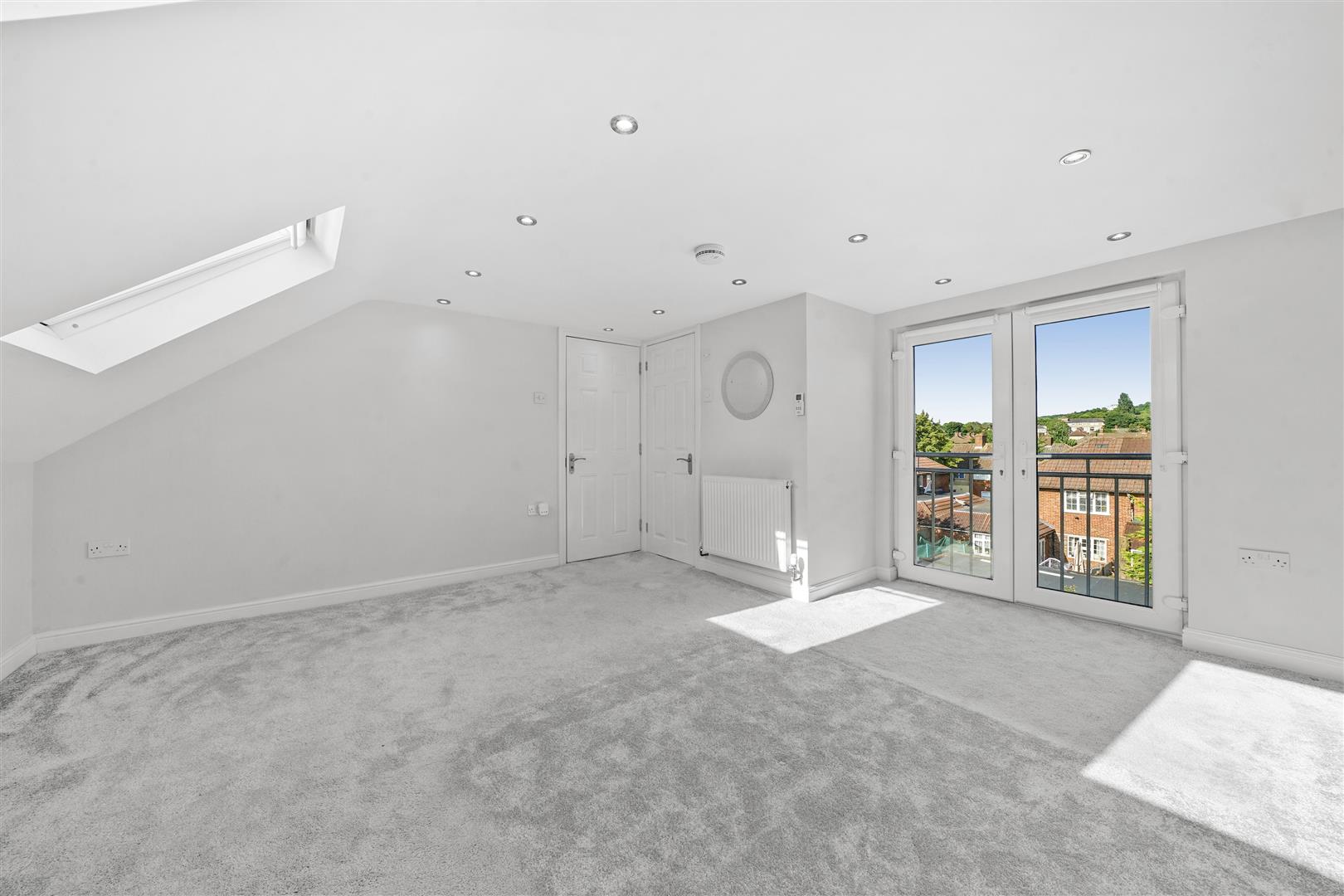 1 bed house share to rent in Scarsbrook Road, London, SE3