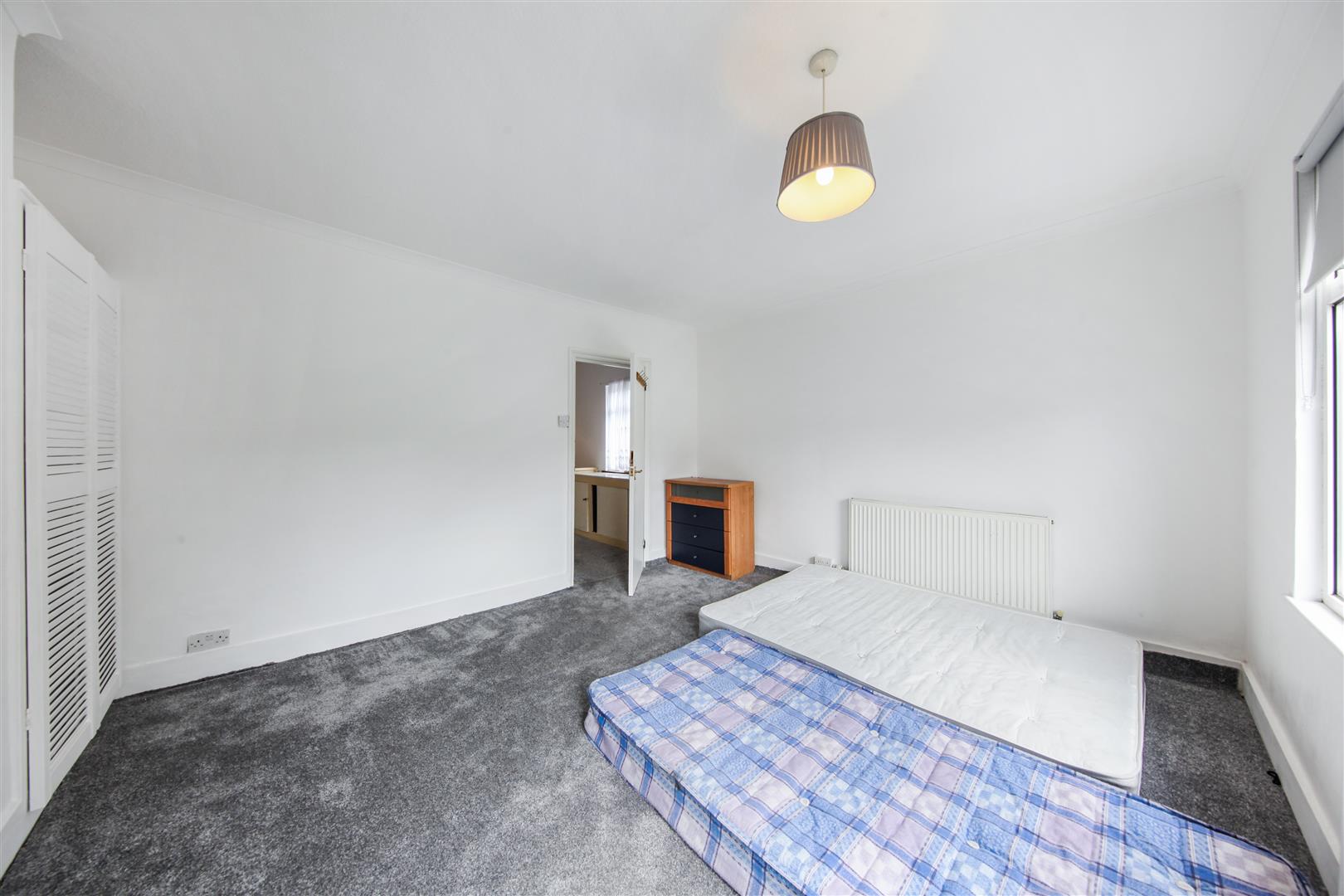 2 bed semi-detached house for sale in Rojack Road, London  - Property Image 12